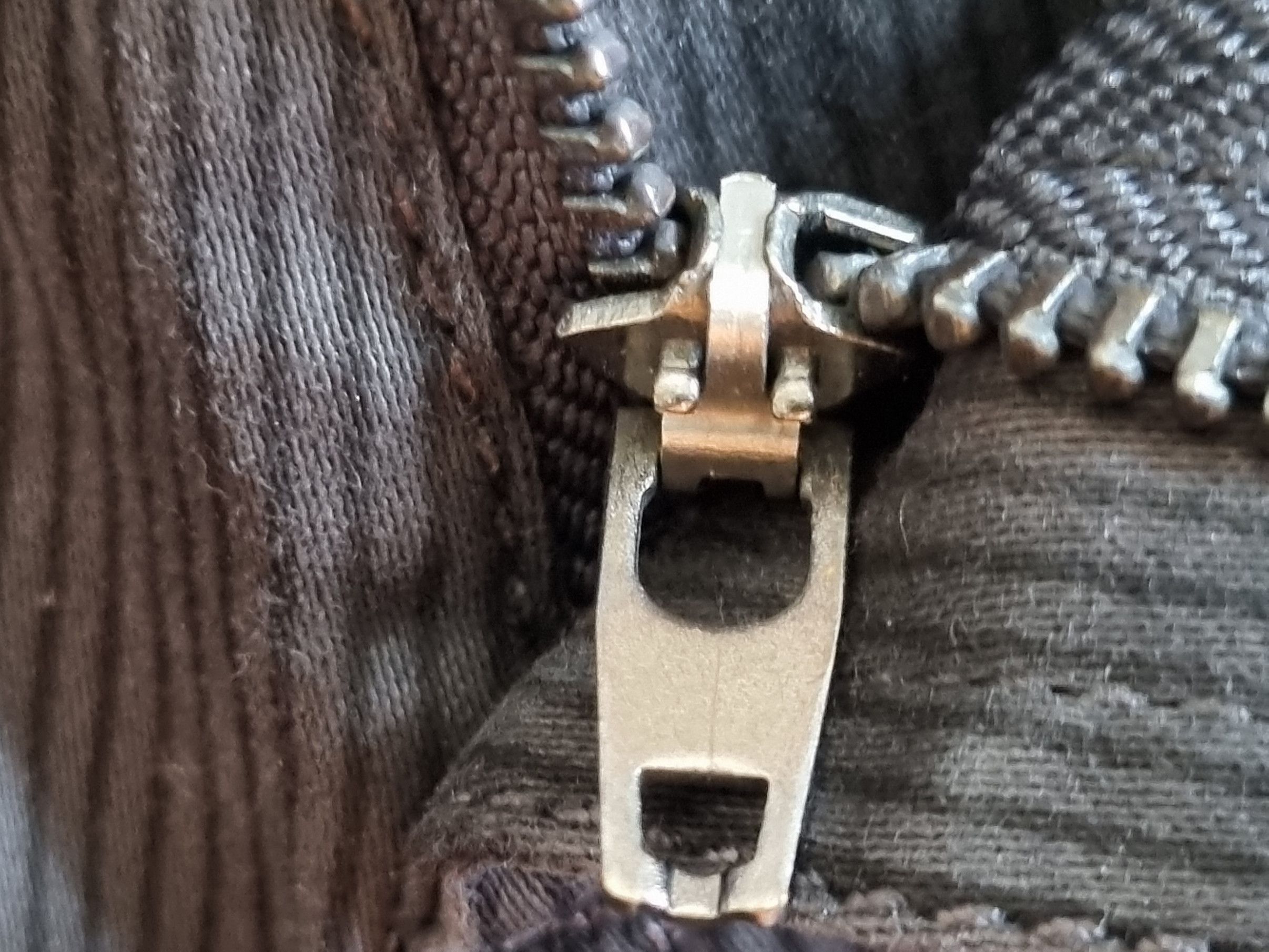 Diesel Diesel Chi Shaped Trousers Size US 31 - 15 Thumbnail