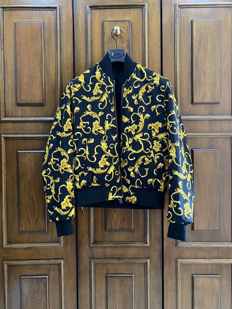 Versace Versace Genuine coat Size US XS / EU 42 / 0 - 1 Thumbnail