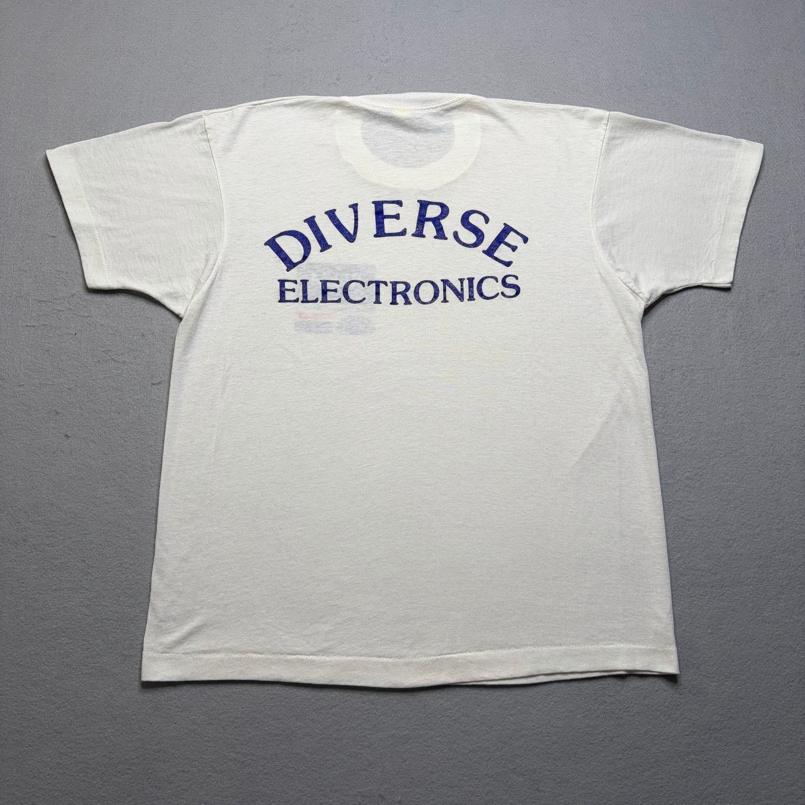 Vintage Vintage Diverse Electronics CART Racing T Shirt Sz L USA 80s Size US L / EU 52-54 / 3 - 7 Thumbnail