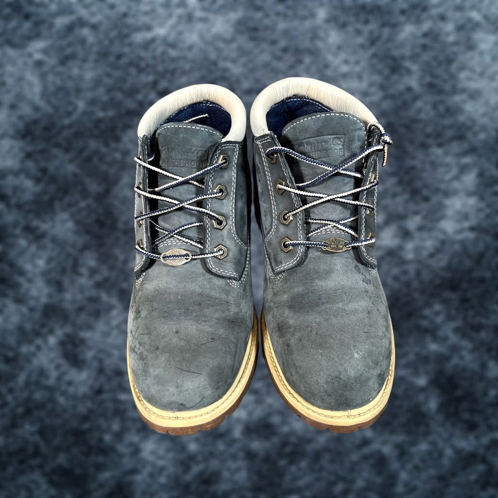 Timberland Timberland Nellie Boots Chukka Womens 9 Waterproof Navy Blue Leather Boots Womens 9 Navy Blue Leather Waterproof Shoes Size US 9 / IT 39 - 1 Thumbnail