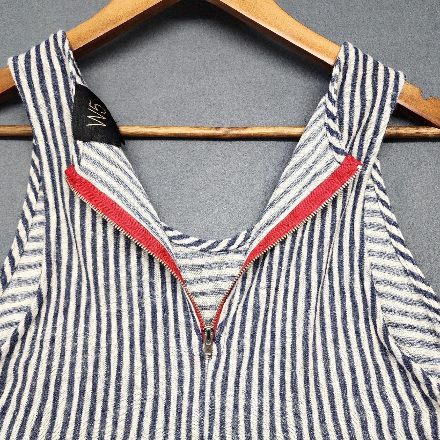 Anthropologie W5 Tank Top Womens Medium Blue White Stripe Racerback Knit USA Size M / US 6-8 / IT 42-44 - 8 Thumbnail