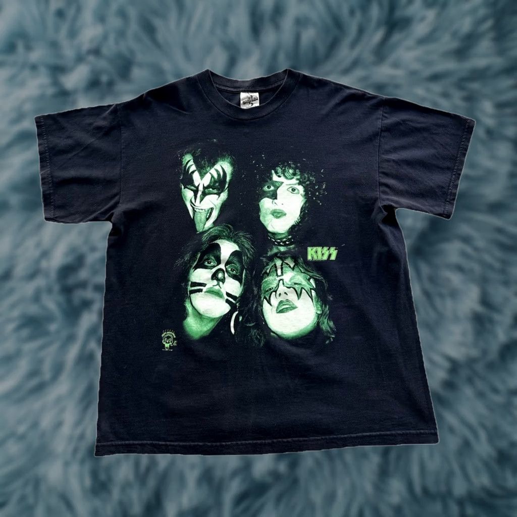 Vintage VINTAGE Cronies KISS Glow In The Dark Band Shirt L Men 90s Black Cotton Glow in the Dark Size US L / EU 52-54 / 3 - 1 Thumbnail
