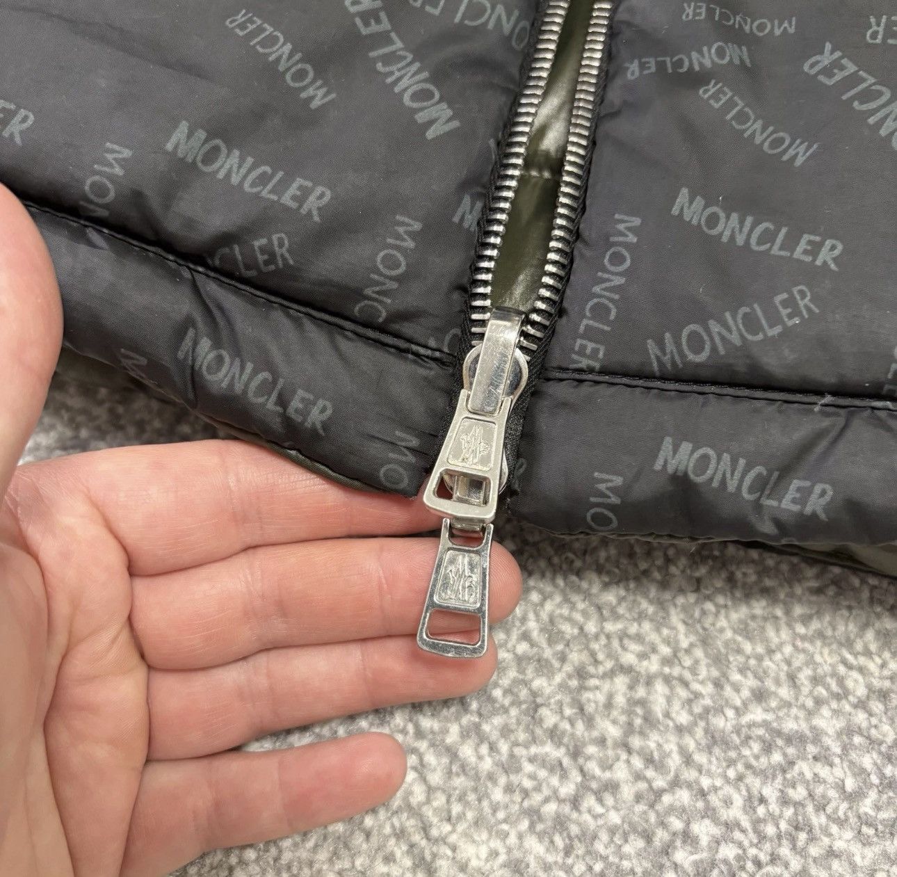 Moncler Moncler Pouctal Reversible Jacket (Size 4) Size US M / EU 48-50 / 2 - 6 Thumbnail