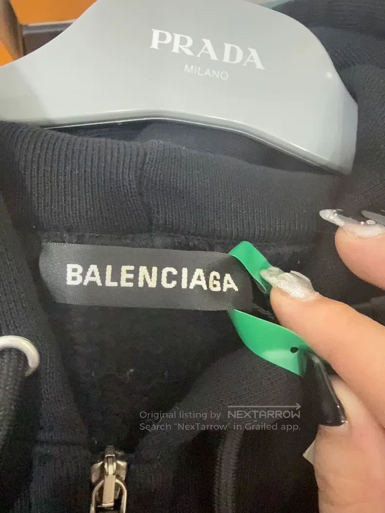 Balenciaga Balenciaga Black Hooded Sweatshirt Size US L / EU 52-54 / 3 - 3 Thumbnail
