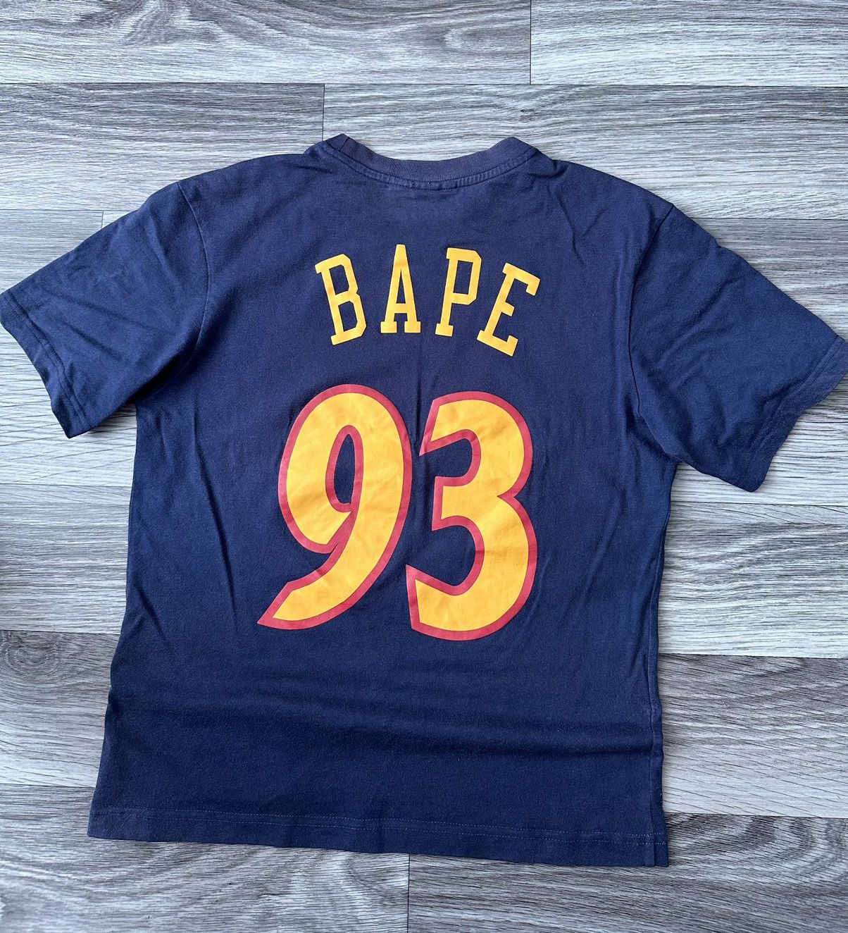 Mitchell & Ness Mitchel Ness NBA Bape Golden State Warriors big logo t shirt Size US XS / EU 42 / 0 - 2 Thumbnail