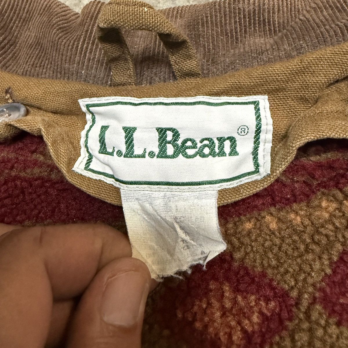 L.L. Bean Vintage LL Bean Aztec Fleece Lined Womens Canvas Long Button Size US M / EU 48-50 / 2 - 8 Thumbnail
