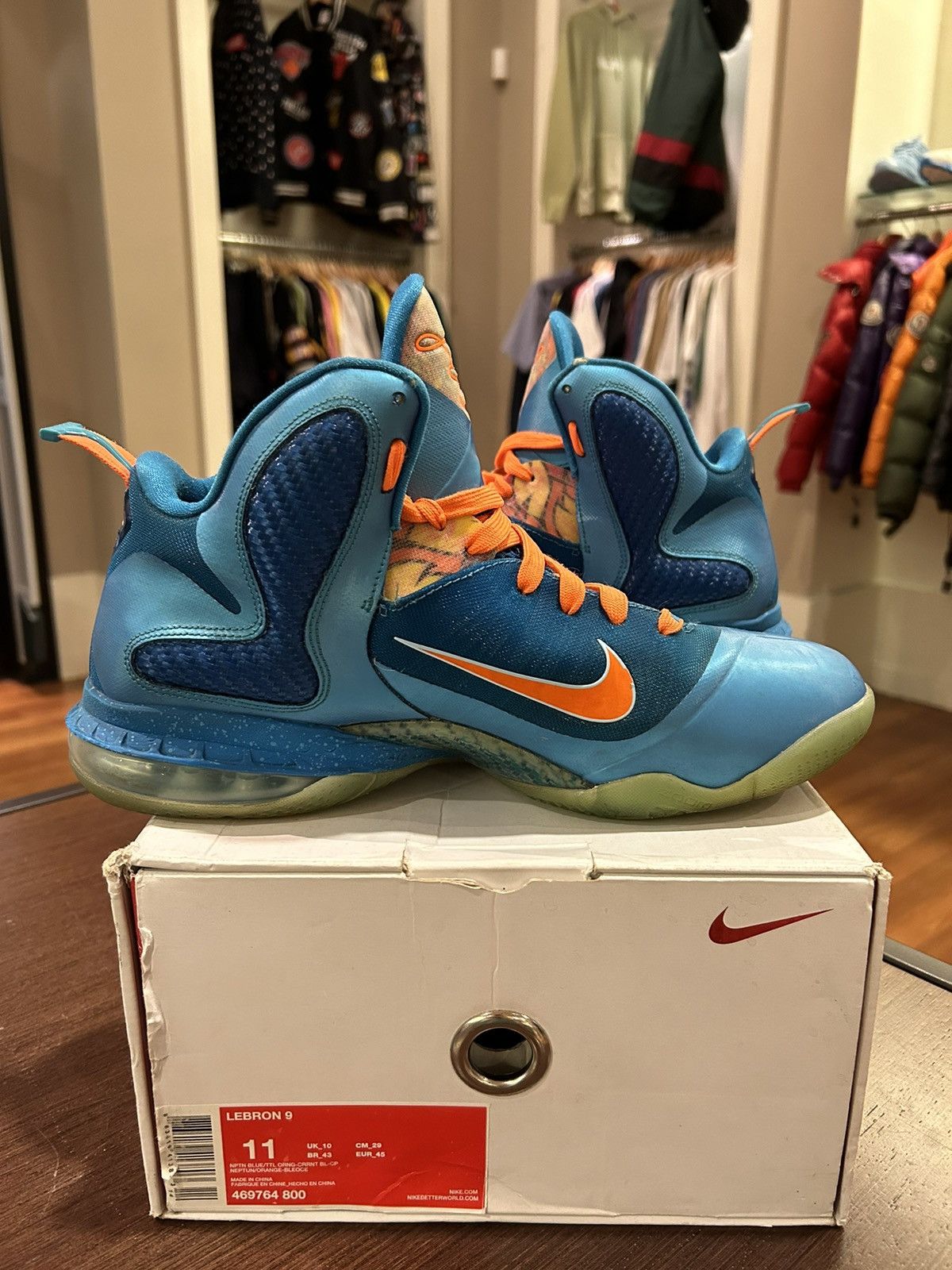 Nike Nike LeBron 9 China (YOTD) Size US 11 / EU 44 - 4 Thumbnail