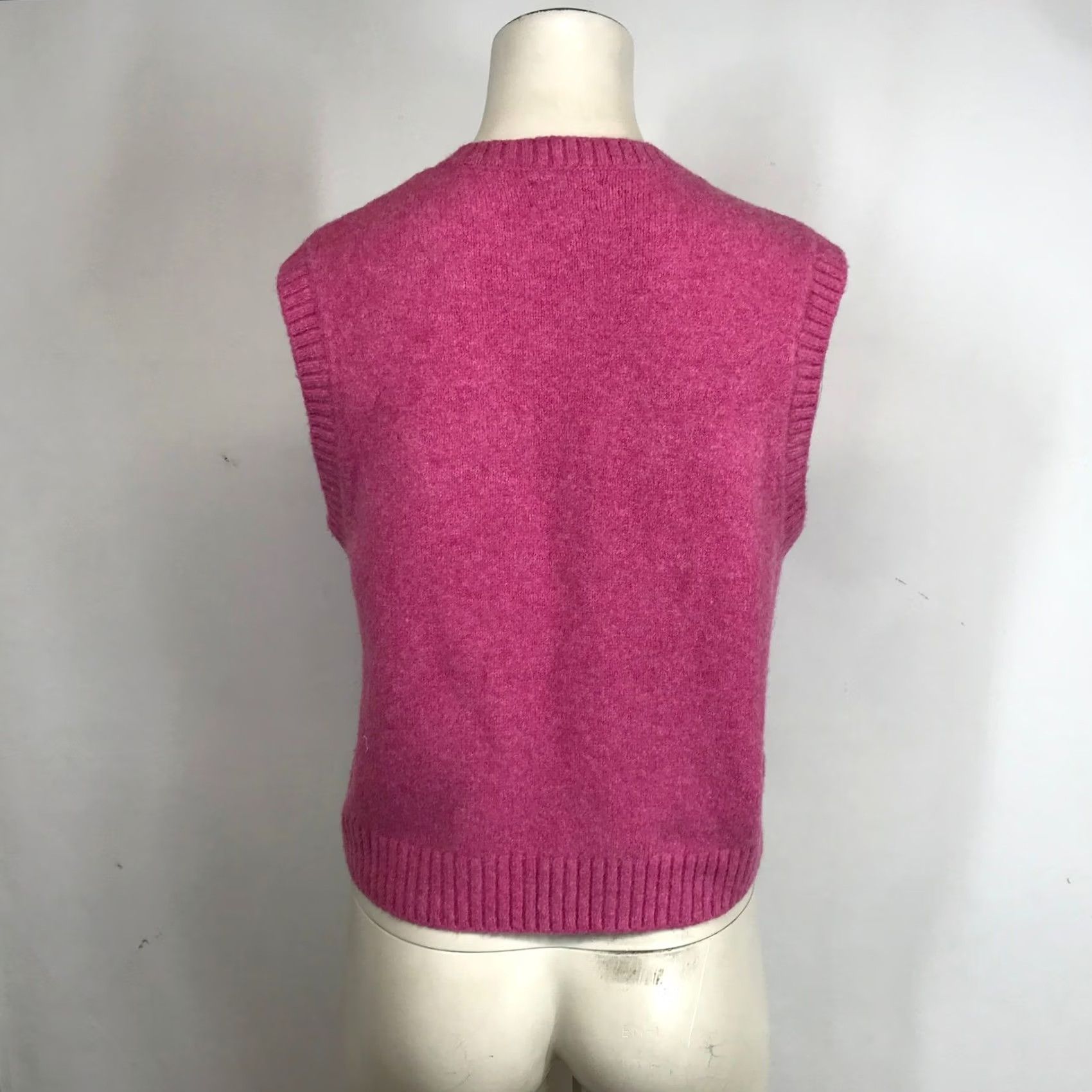 J.Crew J Crew V Neck Sweater Vest S Pink Extra Soft Sleeveless Size S / US 4 / IT 40 - 6 Thumbnail