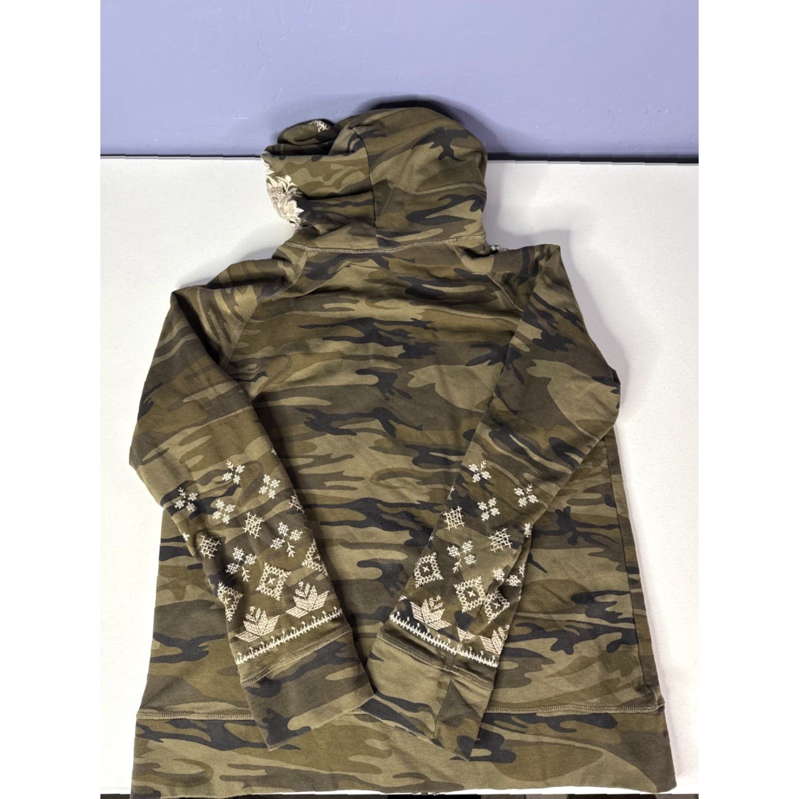 Johnny Was Johnny Was Camo Embroidered Hoodie Jacket Full Zip Sz L Long Sleeves Size L / US 10 / IT 46 - 8 Thumbnail