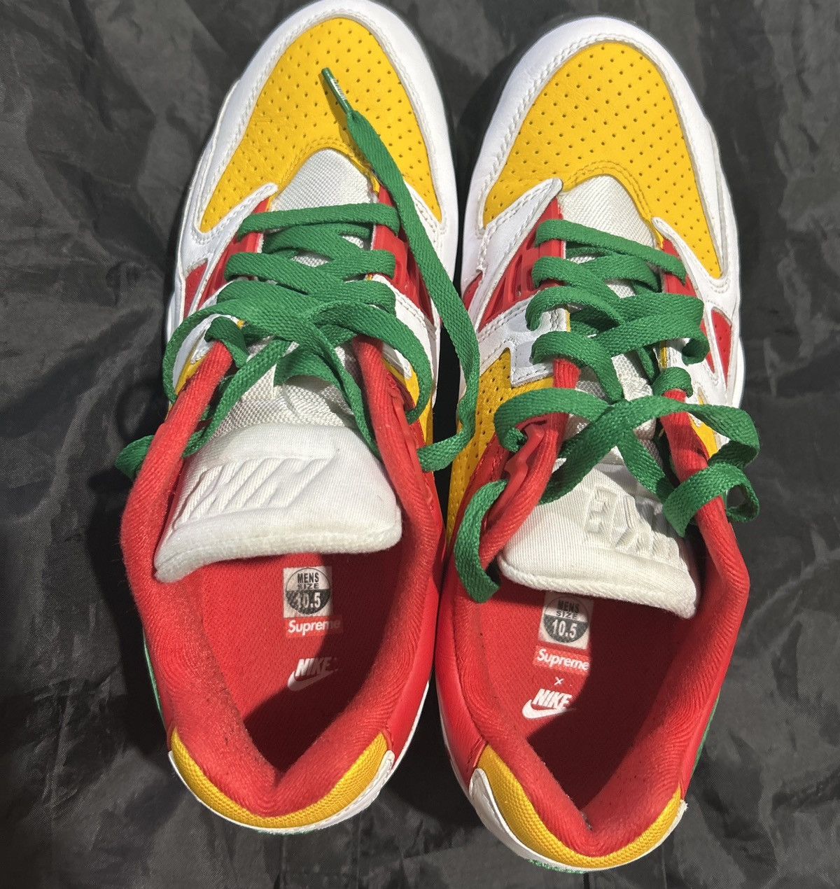 Nike Cross Trainer Low Supreme White Yellow Red