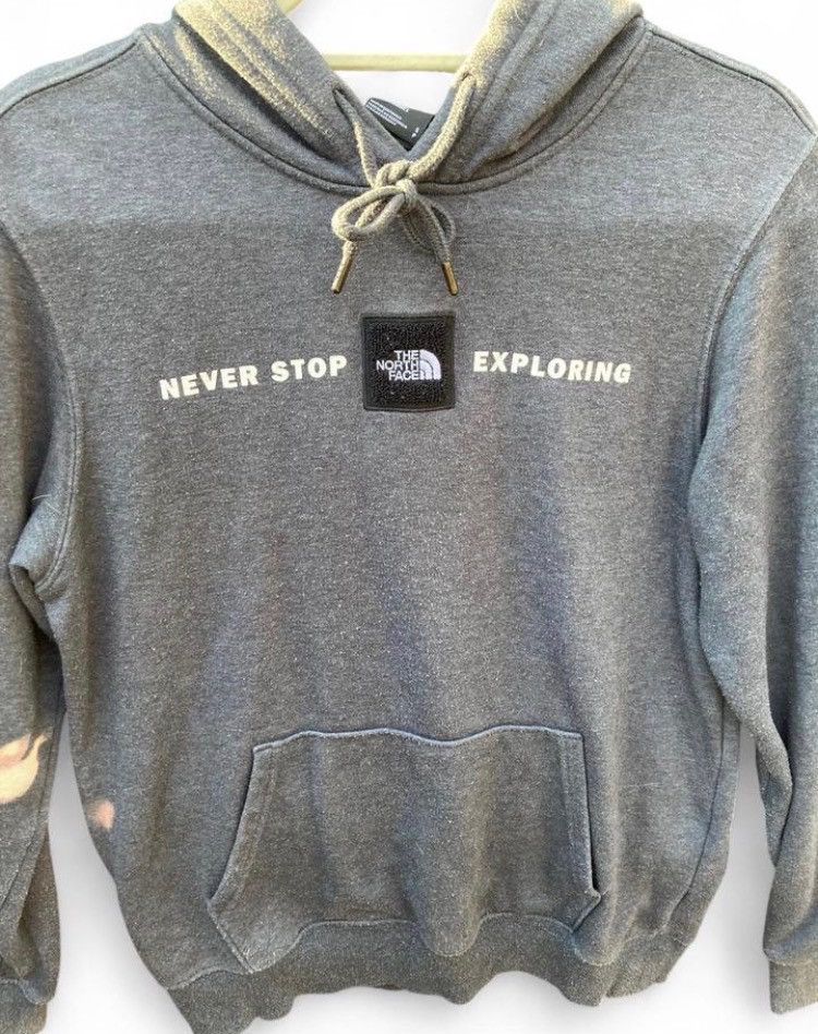 The North Face The North Face Gray Men's Hoodie with Bleach Distress Size US S / EU 44-46 / 1 - 2 Thumbnail