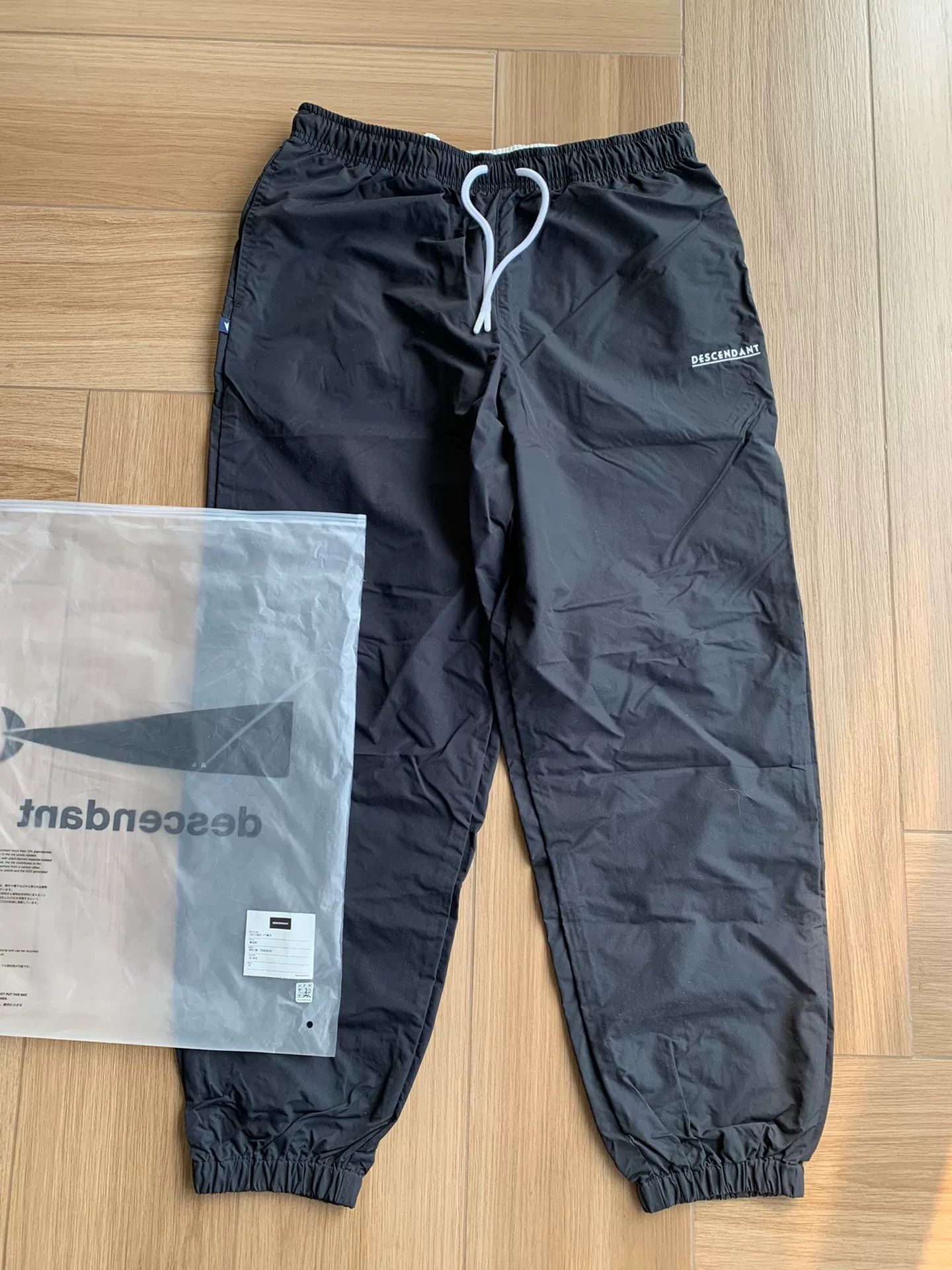 Descendant black nylon casual jogger trousers Size US 31 - 1 Thumbnail
