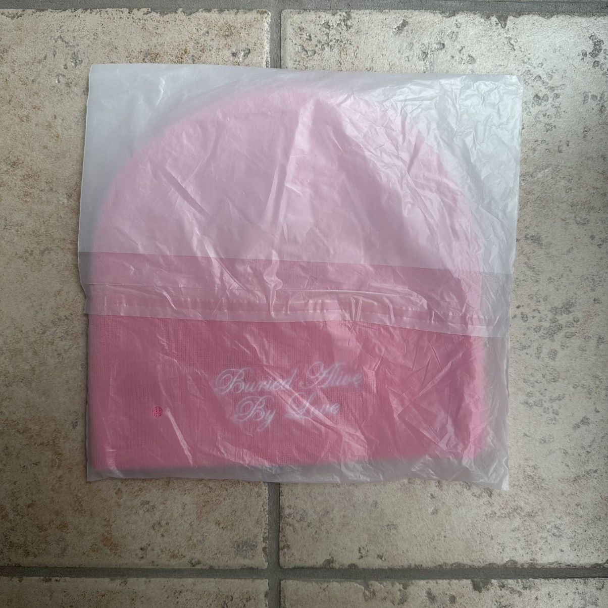 Palace Palace Tri-Gram Nein Cuff Beanie Pink Size ONE SIZE - 5 Thumbnail