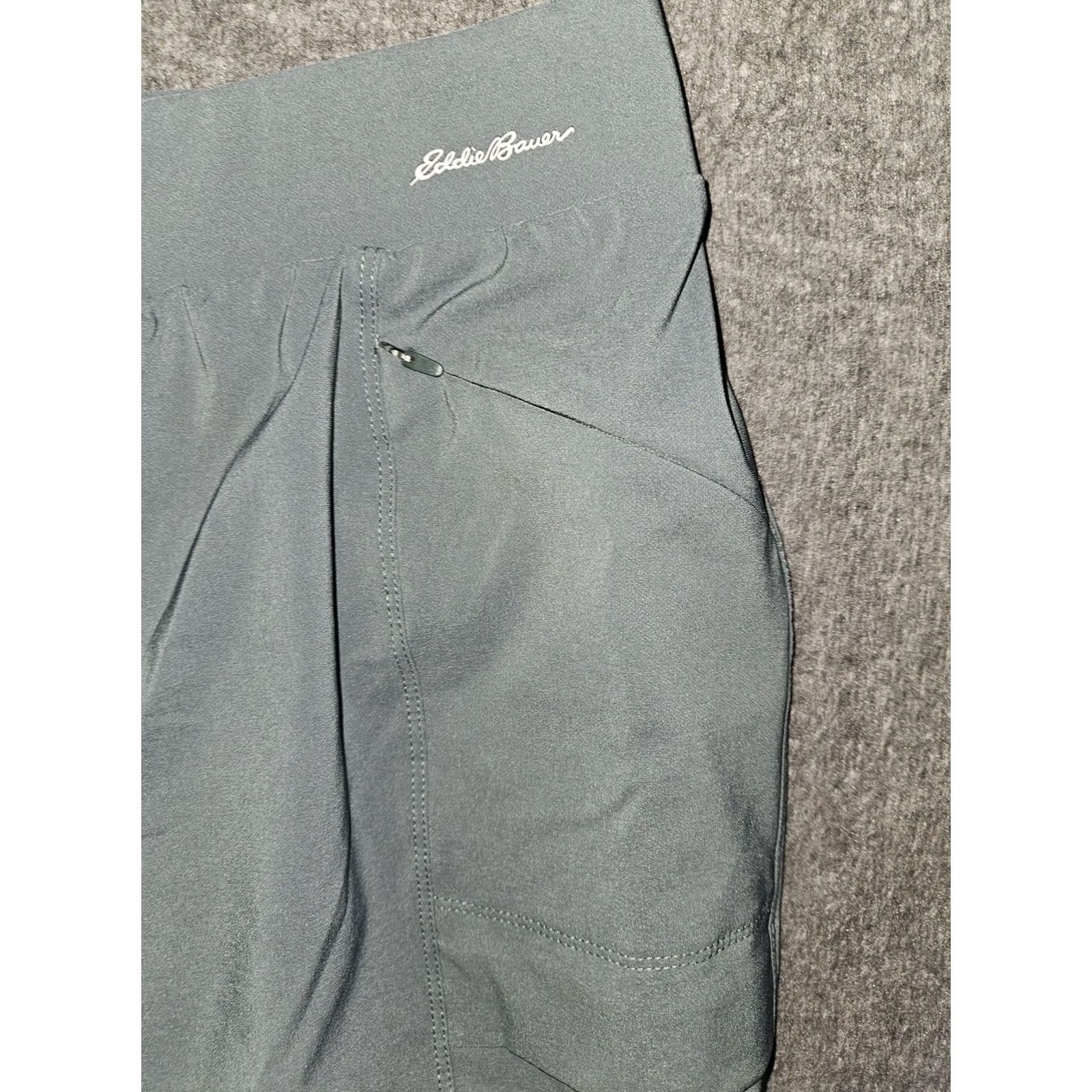 Eddie Bauer Eddie Bauer Pants Womens P2 Gray Ankle Hiking Slim Pull On Elastic Waist Stretch Size 26" / US 2 / IT 38 - 7 Thumbnail