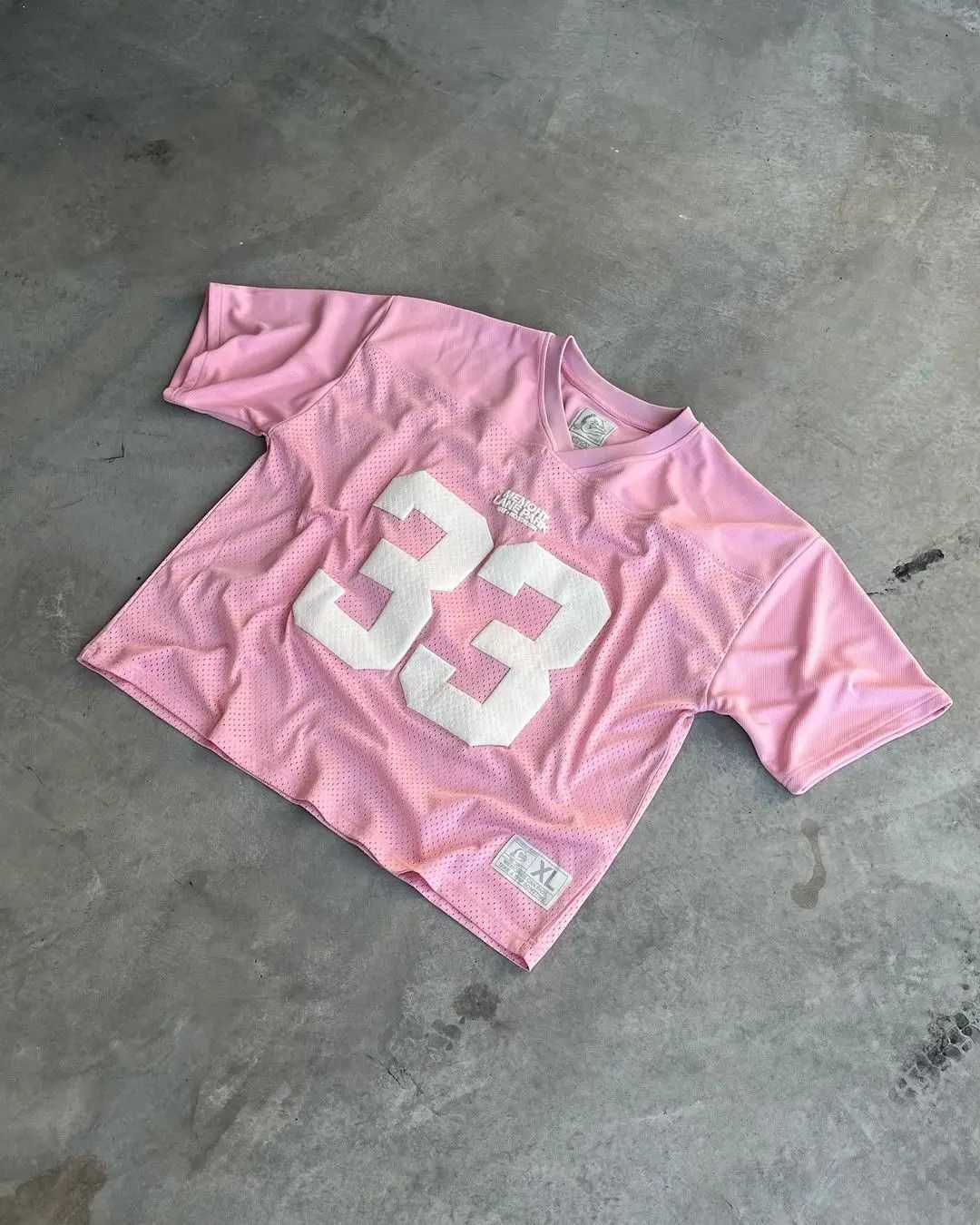Japanese Brand Retro Jersey T Shirt Size US L / EU 52-54 / 3 - 1 Thumbnail