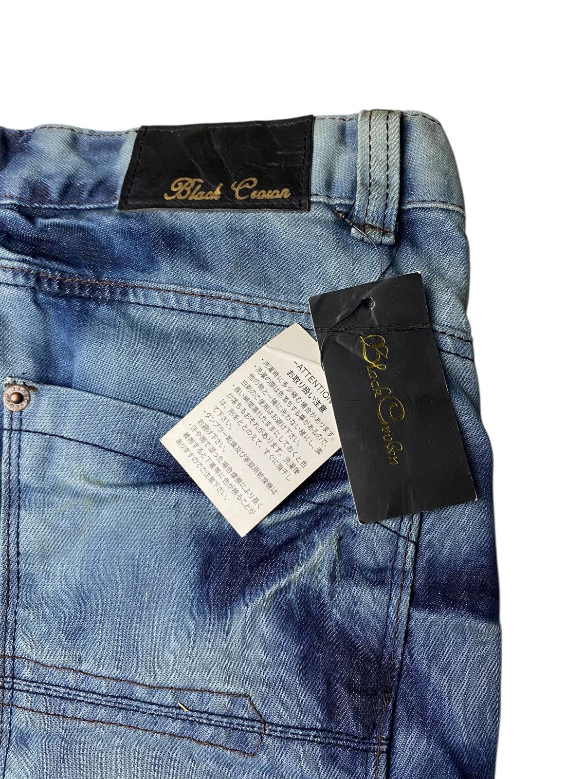 Le Grande Bleu (L.G.B.) 2000's Black Crown Clawmark Flared Jeans Size US 29 - 8 Thumbnail
