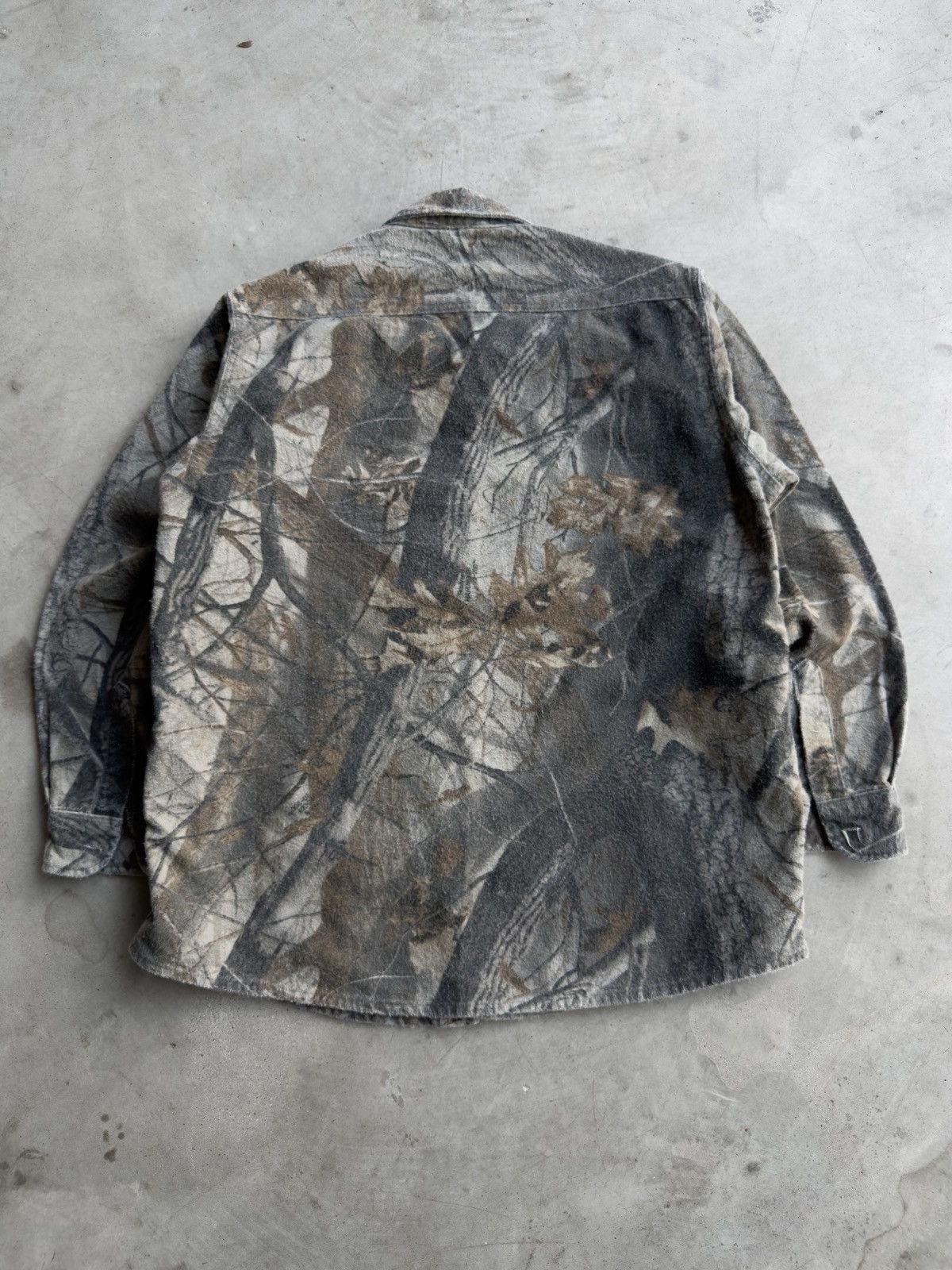FiveBrother Vintage 90s Five Brothers Camo Button Up Flannel Shacket Size US XL / EU 56 / 4 - 2 Thumbnail