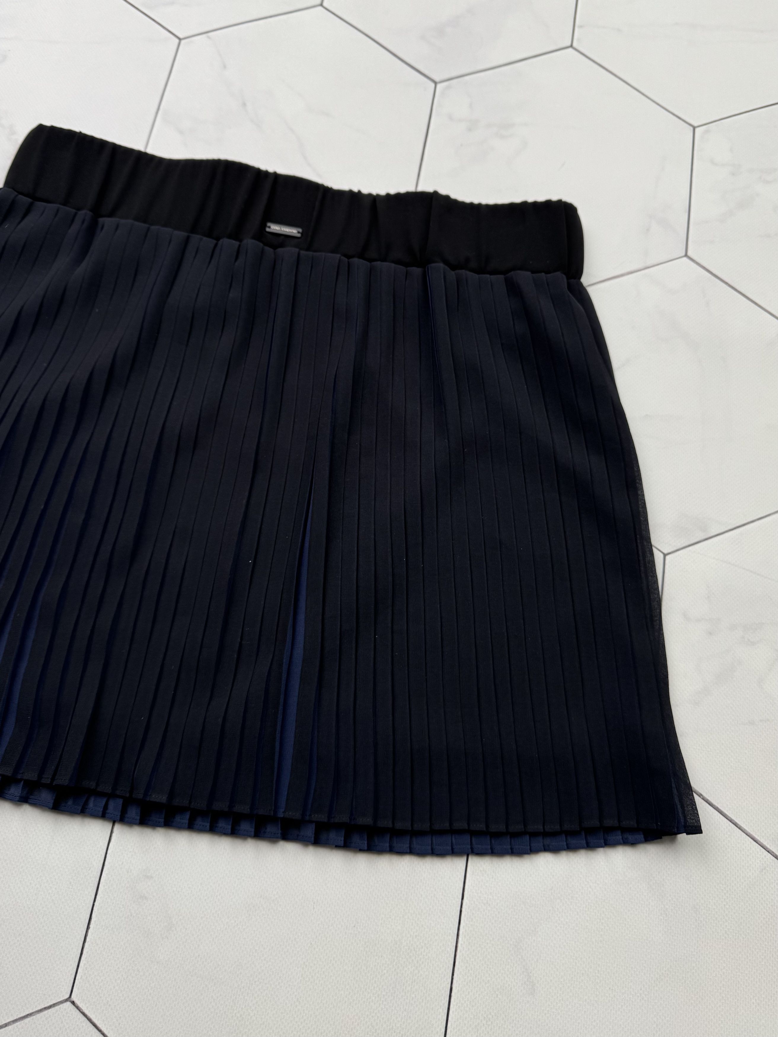 Cop Copine Cop Copine Plisse Mini Skirt (B52) Size 30" / US 8 / IT 44 - 11 Thumbnail