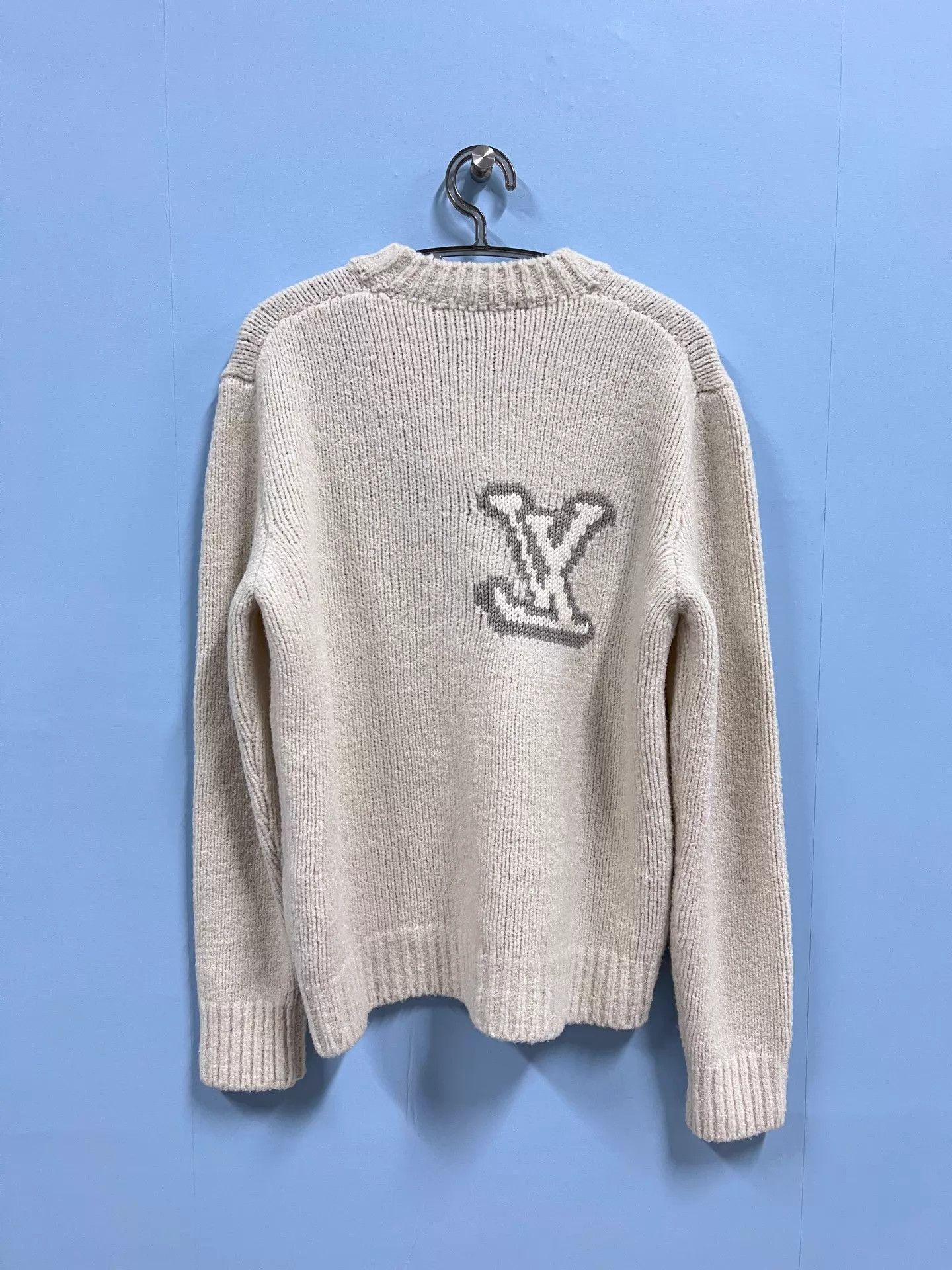 Louis Vuitton LV 26 New Ivory Embroidered Sweater M Size M / US 6-8 / IT 42-44 - 2 Thumbnail
