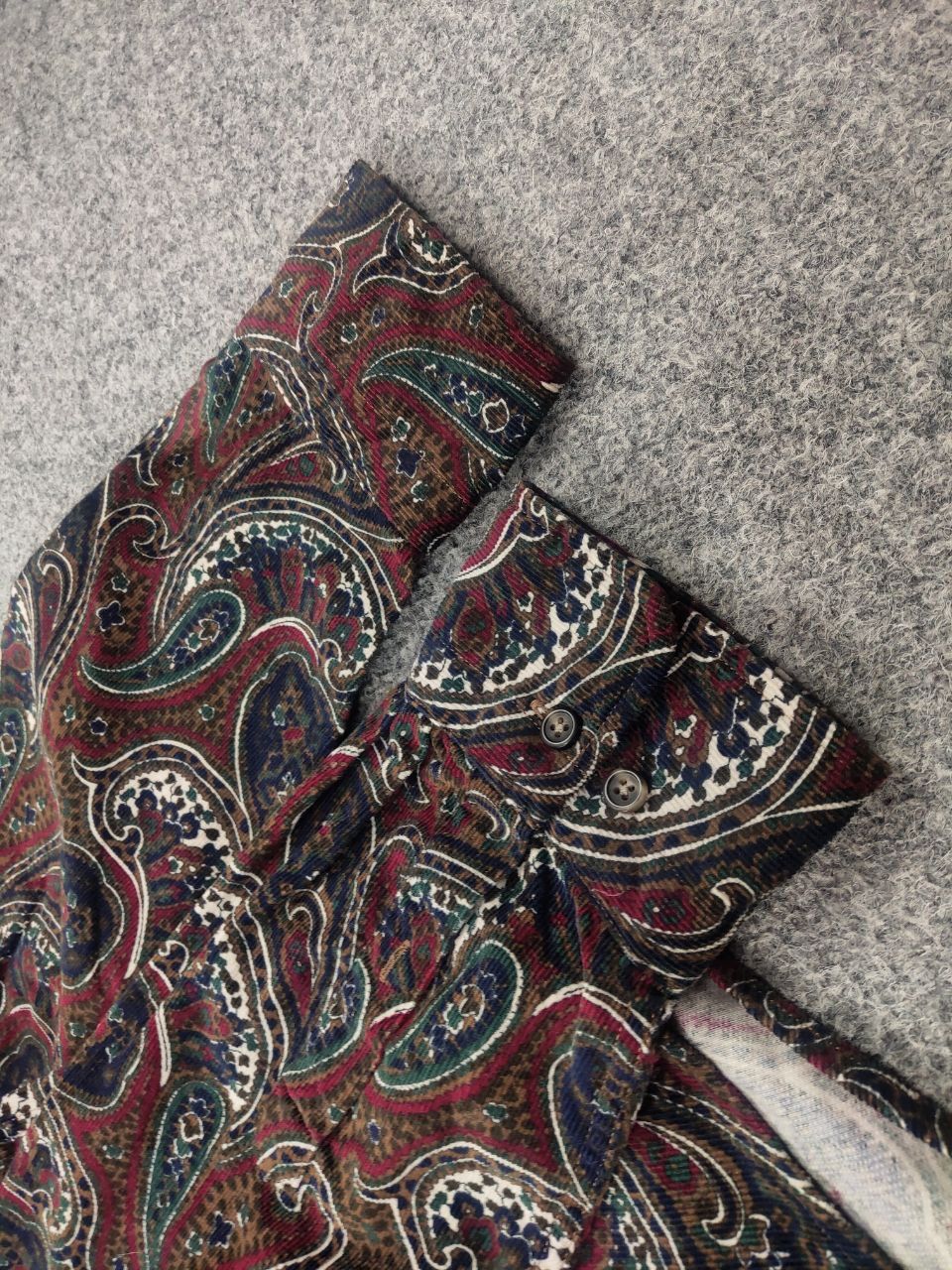 Gant Gant Paisley Corduroy Button Shirt Plumped Vintage RRL Style Size US XL / EU 56 / 4 - 8 Thumbnail