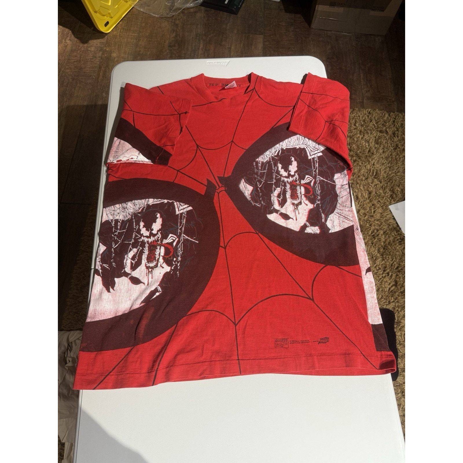 Marvel Comics × Vintage Vintage Spidey Eyes Venom Marvel Mega Print XL Spiderman 93 Size US XL / EU 56 / 4 - 1 Thumbnail