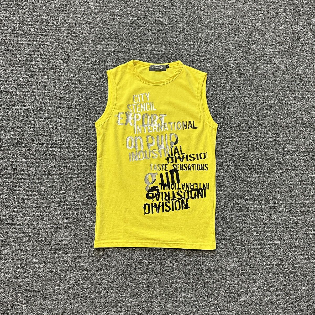 Vintage Vintage Y2K Driver Printed Slim Stretch Tank Top Size US S / EU 44-46 / 1 - 1 Thumbnail