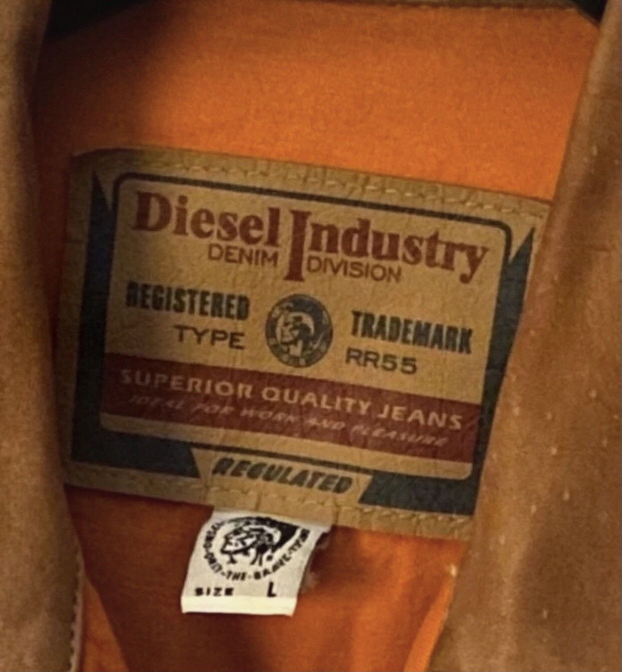 Diesel × Japanese Brand × Vintage Vintage Diesel Stars Series Washed Denim Trucker Jacket Size US L / EU 52-54 / 3 - 4 Thumbnail