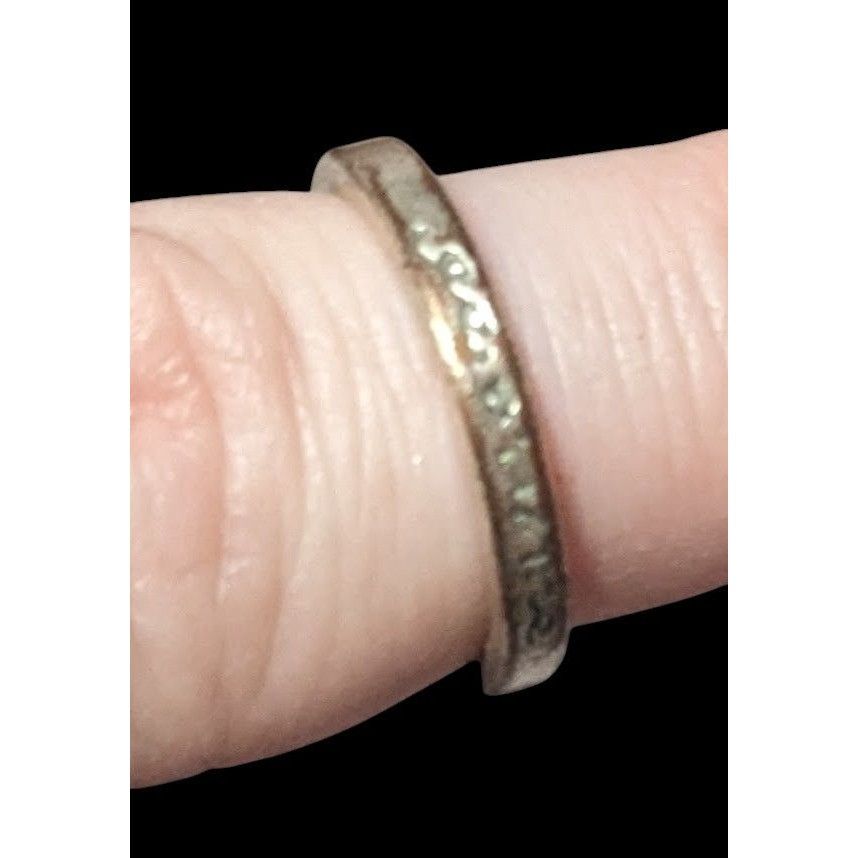 Other Cursive Engraved Silver Tone Fashion Ring Size 6 1/4 Size ONE SIZE - 5 Thumbnail