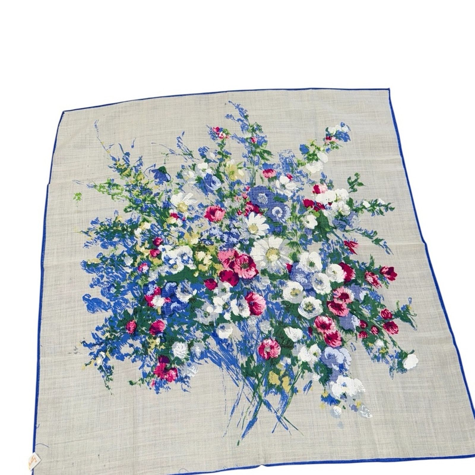 NBDN Nobrandedon VTG Glentex 100% fine wool floral scarf Size ONE SIZE - 1 Thumbnail