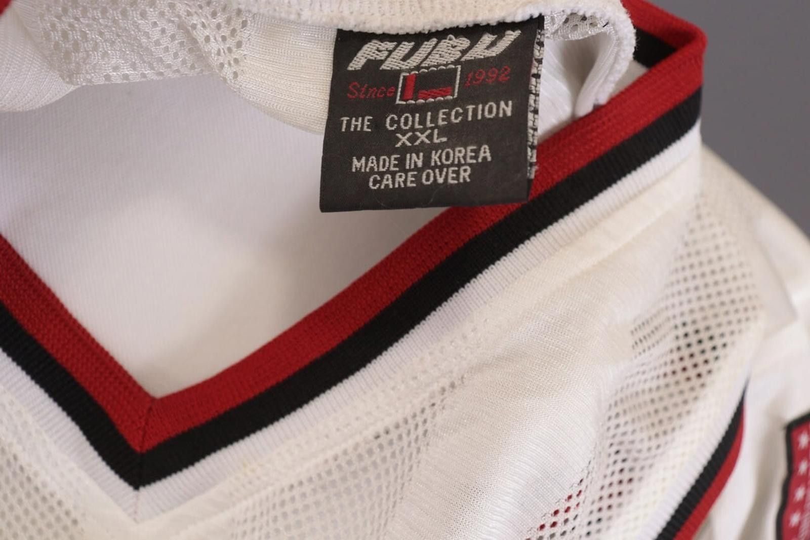Fubu Vintage Fubu White V-Neck Pinstripe Big T-Shirt Size 2XL Size US XXL / EU 58 / 5 - 12 Thumbnail