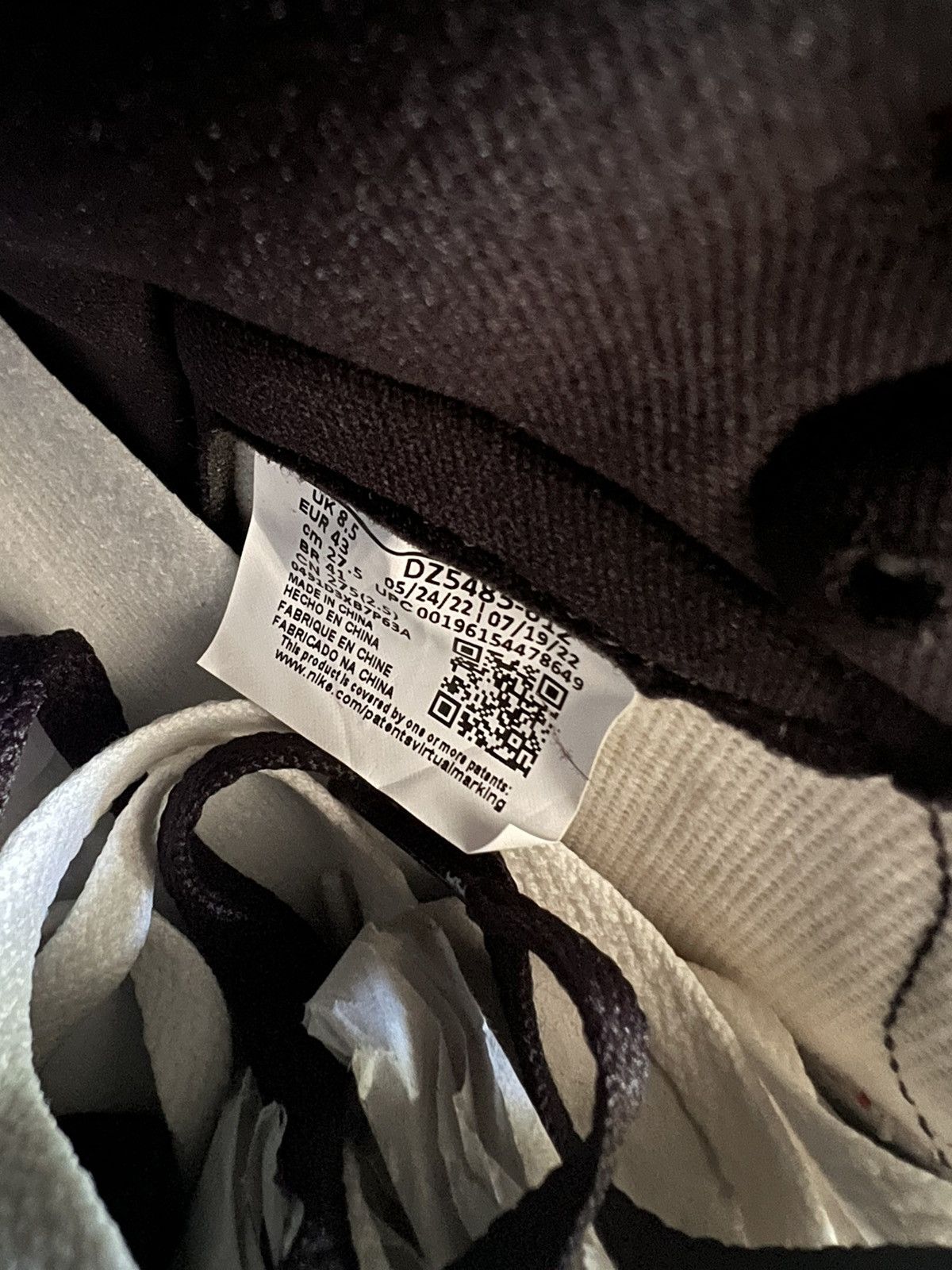 Jordan Brand Jordan 1 Retro High OG Chicago Lost and Found 10 Size US 10 / EU 43 - 13 Thumbnail