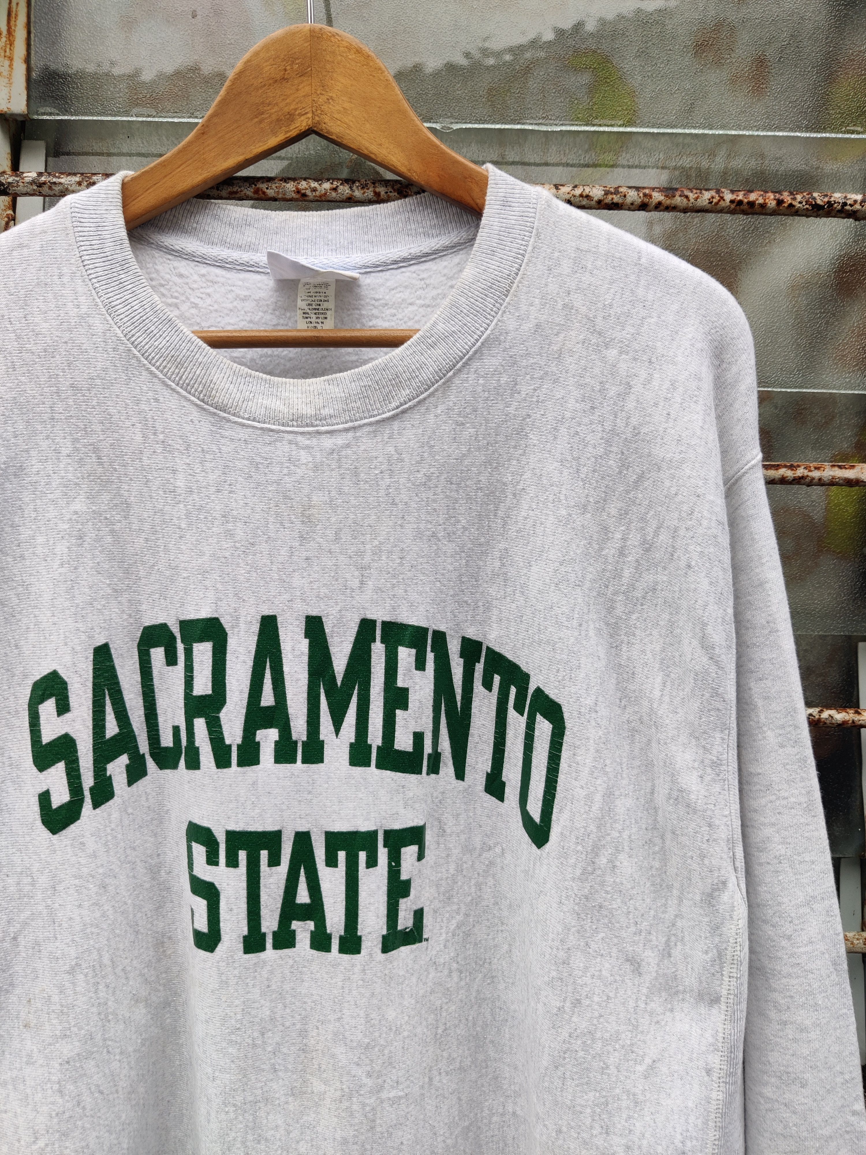 Champion Vintage Sacramento Reverse weave Champion Sweatshirt Size US L / EU 52-54 / 3 - 3 Thumbnail