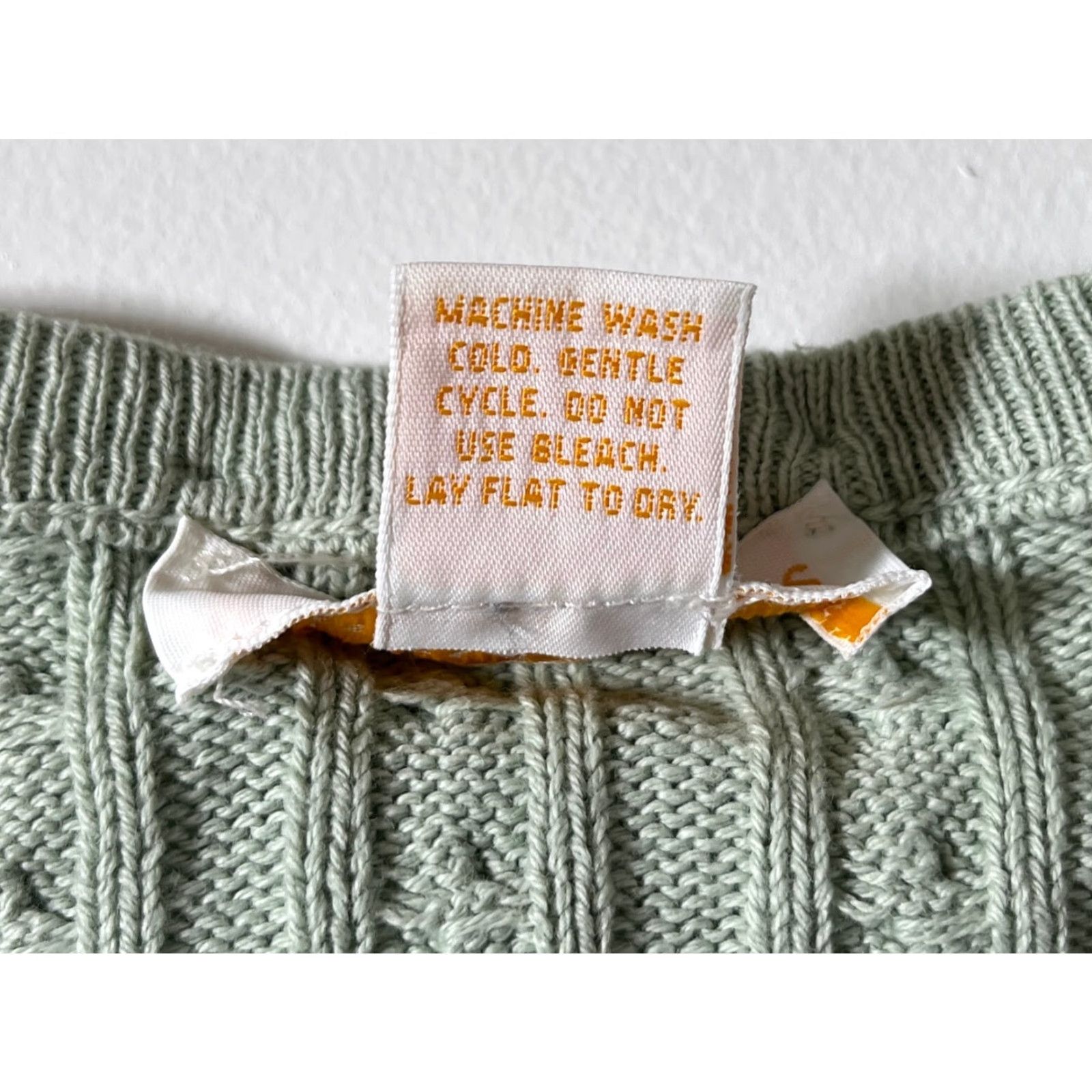 Brooks Brothers VINTAGE Brooks Brothers Women's Cable Knit Crewneck Sweater Size L Green 100% Cotton Pullover Crew Neck Knit Sweater Womens Size L / US 10 / IT 46 - 7 Thumbnail