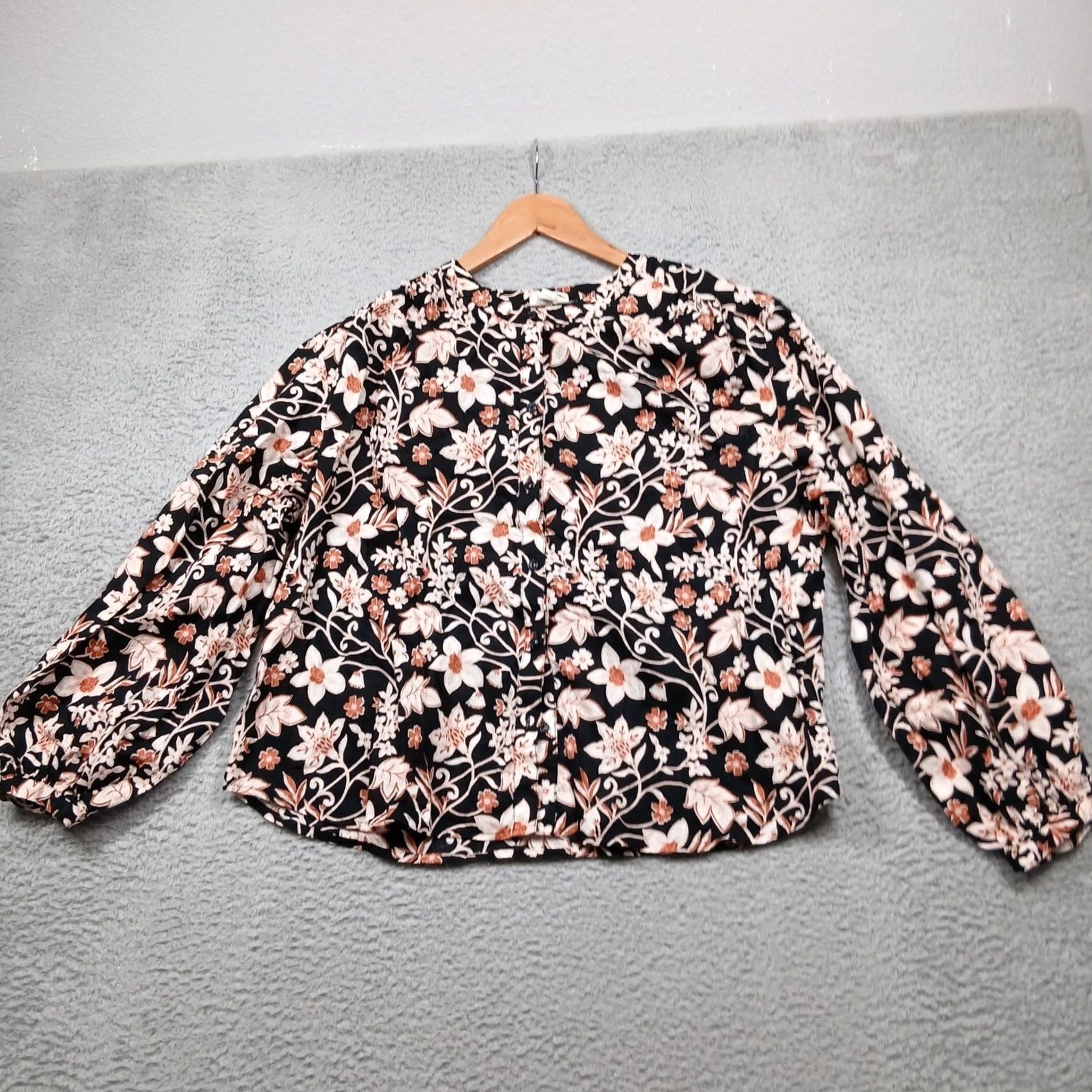 Vintage a.n.a Blouse Long Sleeve Floral Round Neck Button Ruffle Balloon Sleeve Women XL Black Orange Bohemian Casual Womens Size XL / US 12-14 / IT 48-50 - 2 Thumbnail