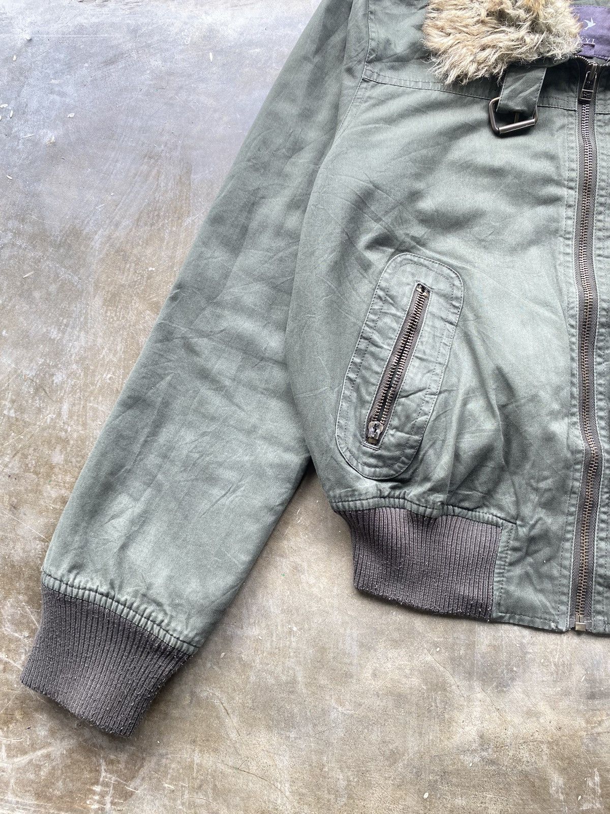 If Six Was Nine × Japanese Brand × Le Grande Bleu (L.G.B.) XXI Bomber with Faux Fur Size US M / EU 48-50 / 2 - 4 Thumbnail