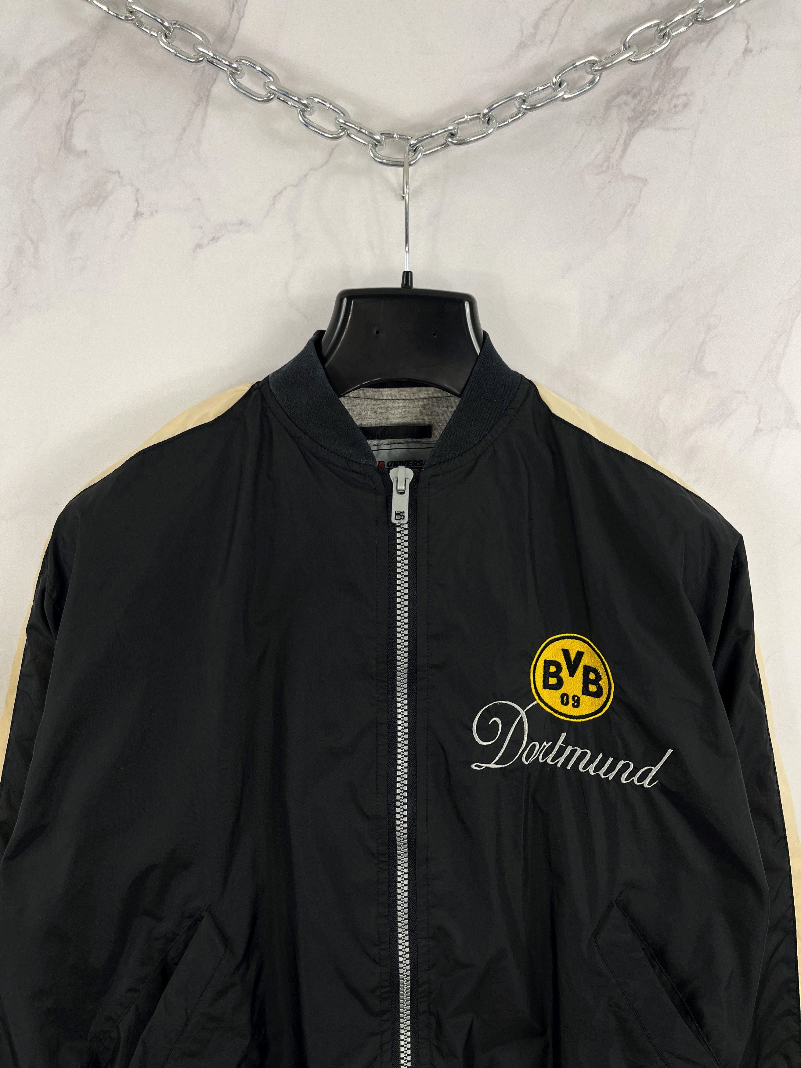 Vintage Vintage Universal Athletics Borussia Dortmund Bomber Jacket Size US M / EU 48-50 / 2 - 2 Thumbnail