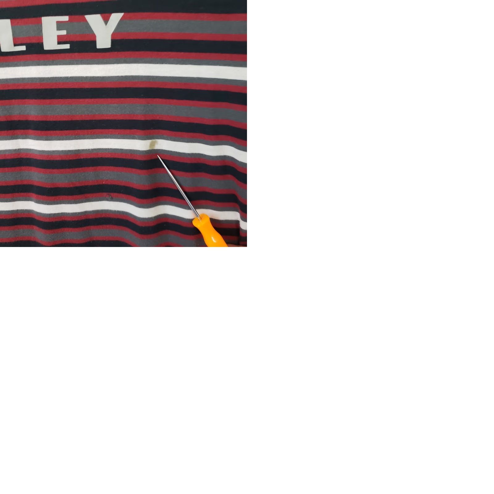 Oakley Oakley Mens XL T-Shirt Striped Crewneck Red, Black, White Multicolor Oakley Markings Summer Tee Men XL Size US XL / EU 56 / 4 - 10 Thumbnail