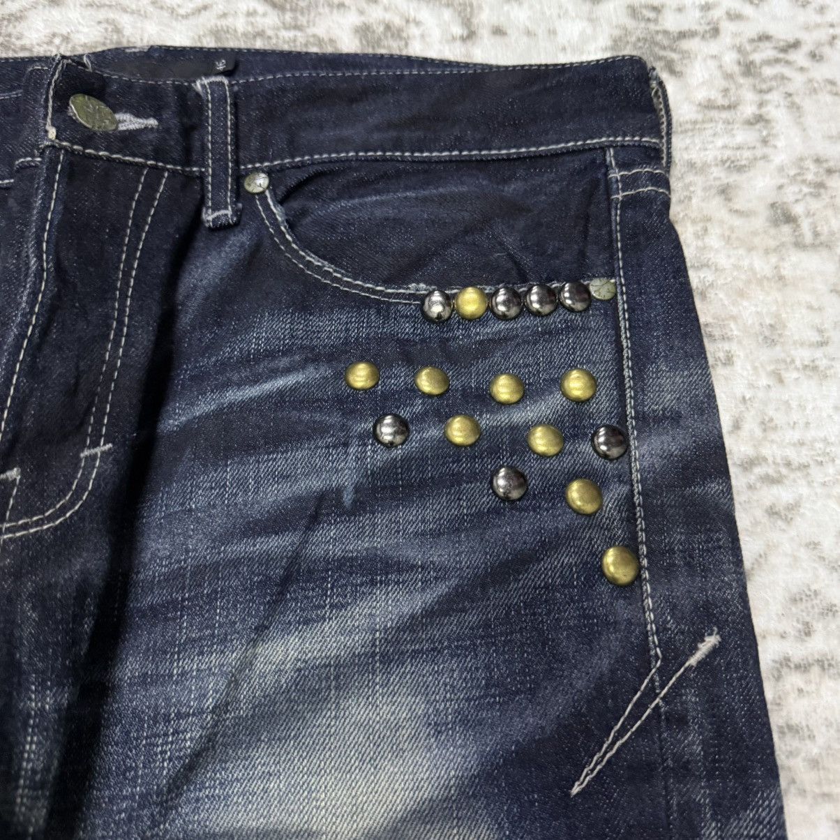 GOSTAR DE FUGA Fuga Smoke Shadow Wash Claw Mark Studded Jeans Size US 32 / EU 48 - 7 Thumbnail