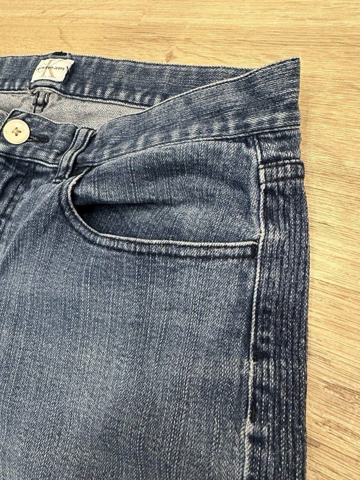 Calvin Klein Calvin Klein Mid Rise Jeans Stonewashed Flare Curvy 8 30x30 Size 30" / US 8 / IT 44 - 9 Thumbnail