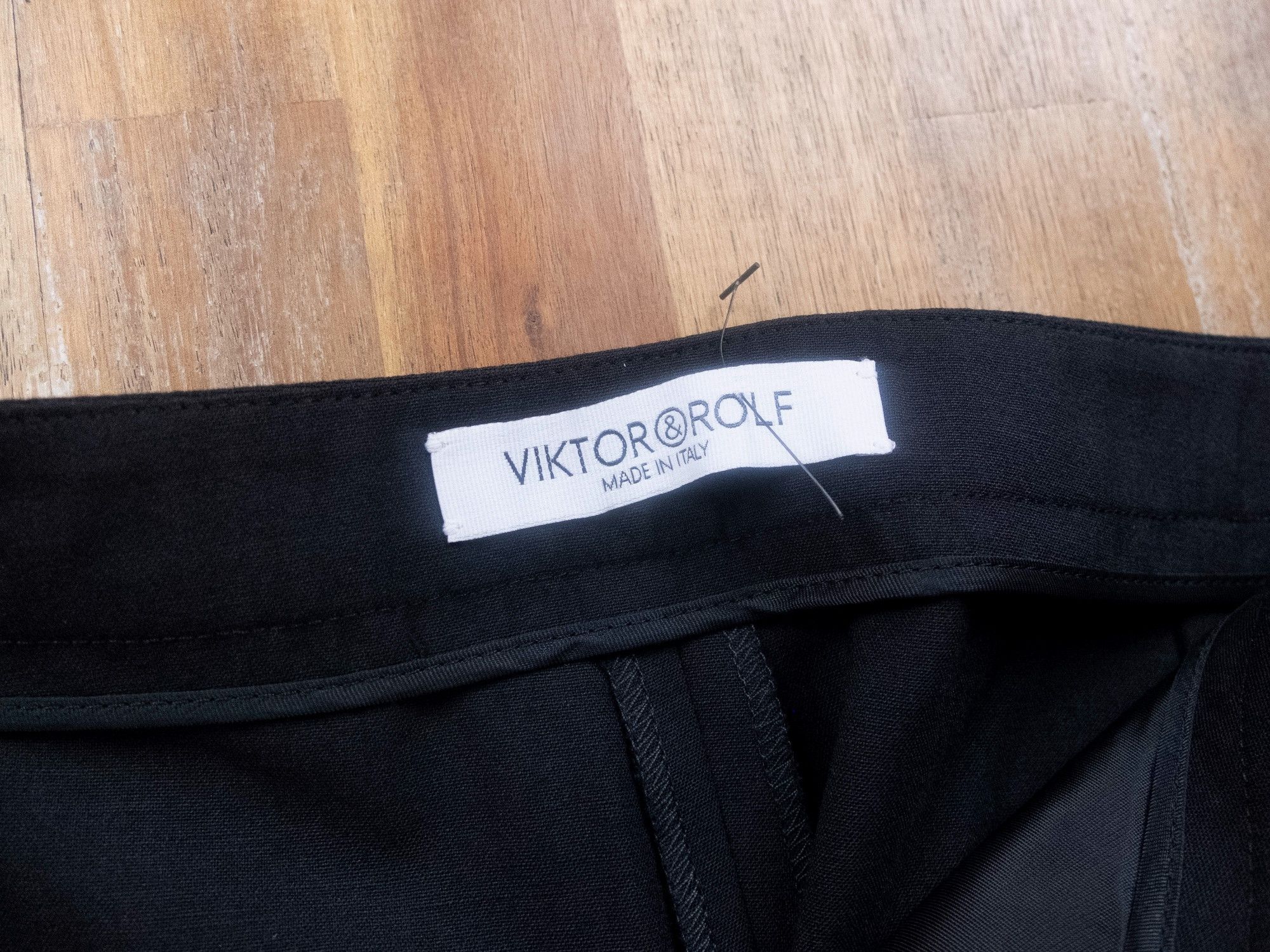 Viktor & Rolf VIKTOR & ROLF solid black wool wide leg dress pants 8 44 Size 30" / US 8 / IT 44 - 8 Thumbnail