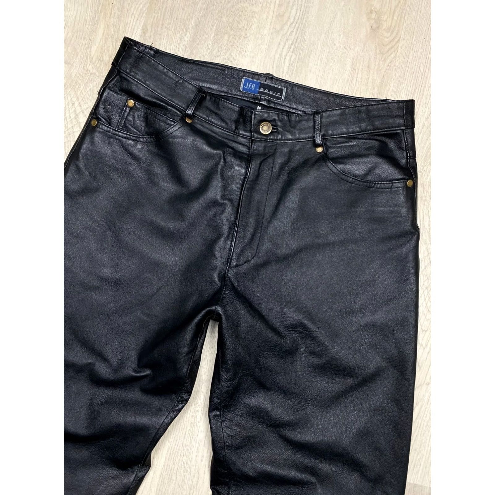 Vintage VINTAGE Leather Pants Mens Pants Biker Motorcycle Size 48 M Black Leather 32in Waist 32in Inseam 20cm Leg Opening 42cm Waist Band 105cm Outseam 78cm Size US 31 - 2 Thumbnail