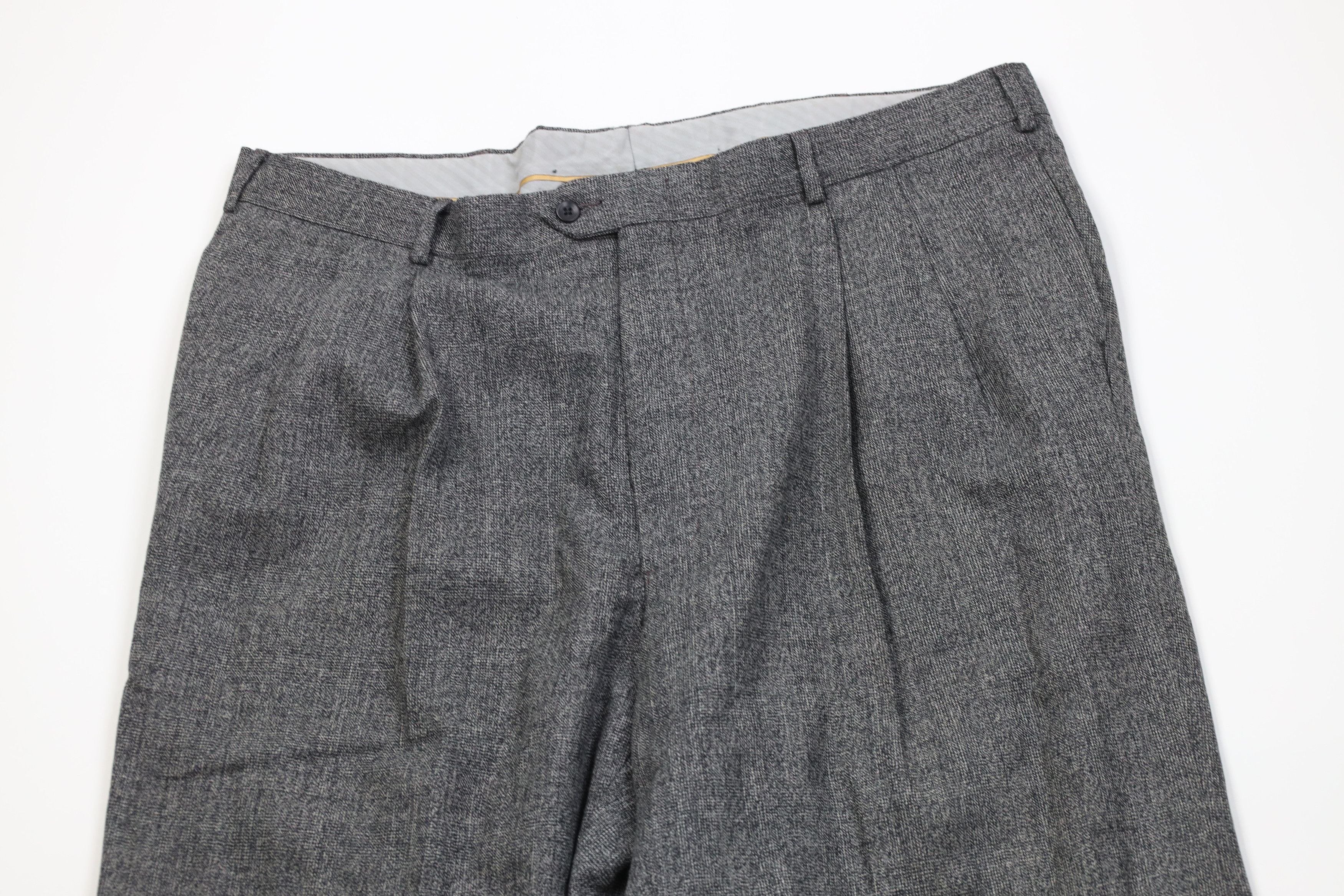 Vintage Vintage 70s Streetwear Pleated Wide Leg Chino Pants Gray Size US 38 / EU 54 - 2 Thumbnail