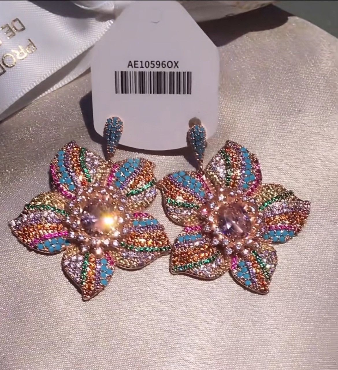 Luxe Garden Escape Earrings