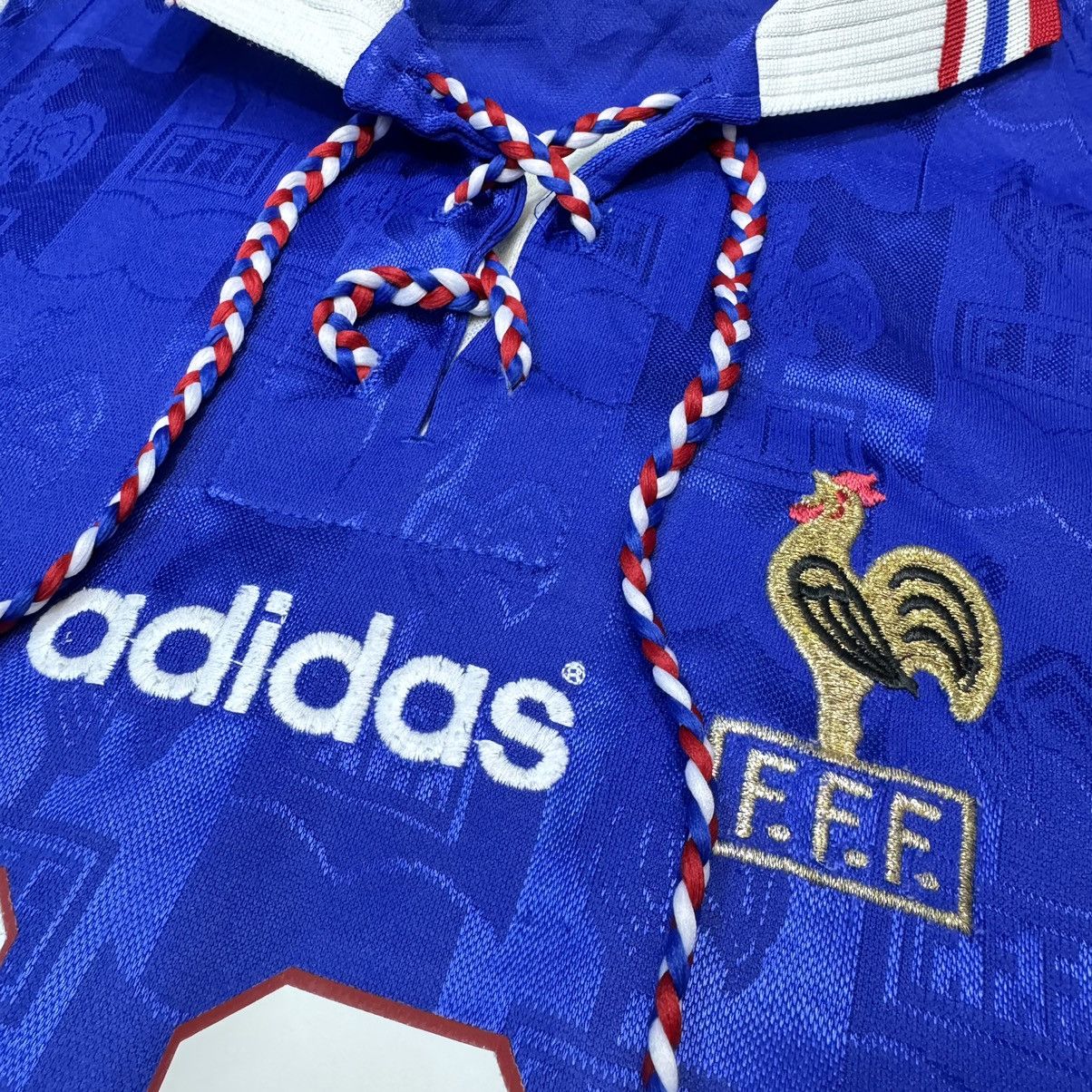 Adidas France Euro 1996 home shirt #10 Zidane Size US M / EU 48-50 / 2 - 6 Thumbnail