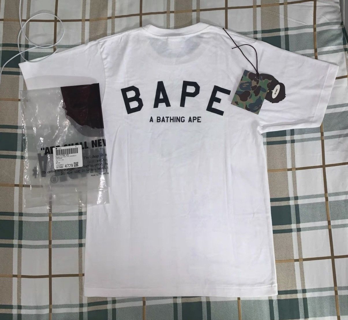 Bape BAPE OG Nigo era white short-sleeve T-shirt Size US S / EU 44-46 / 1 - 6 Thumbnail