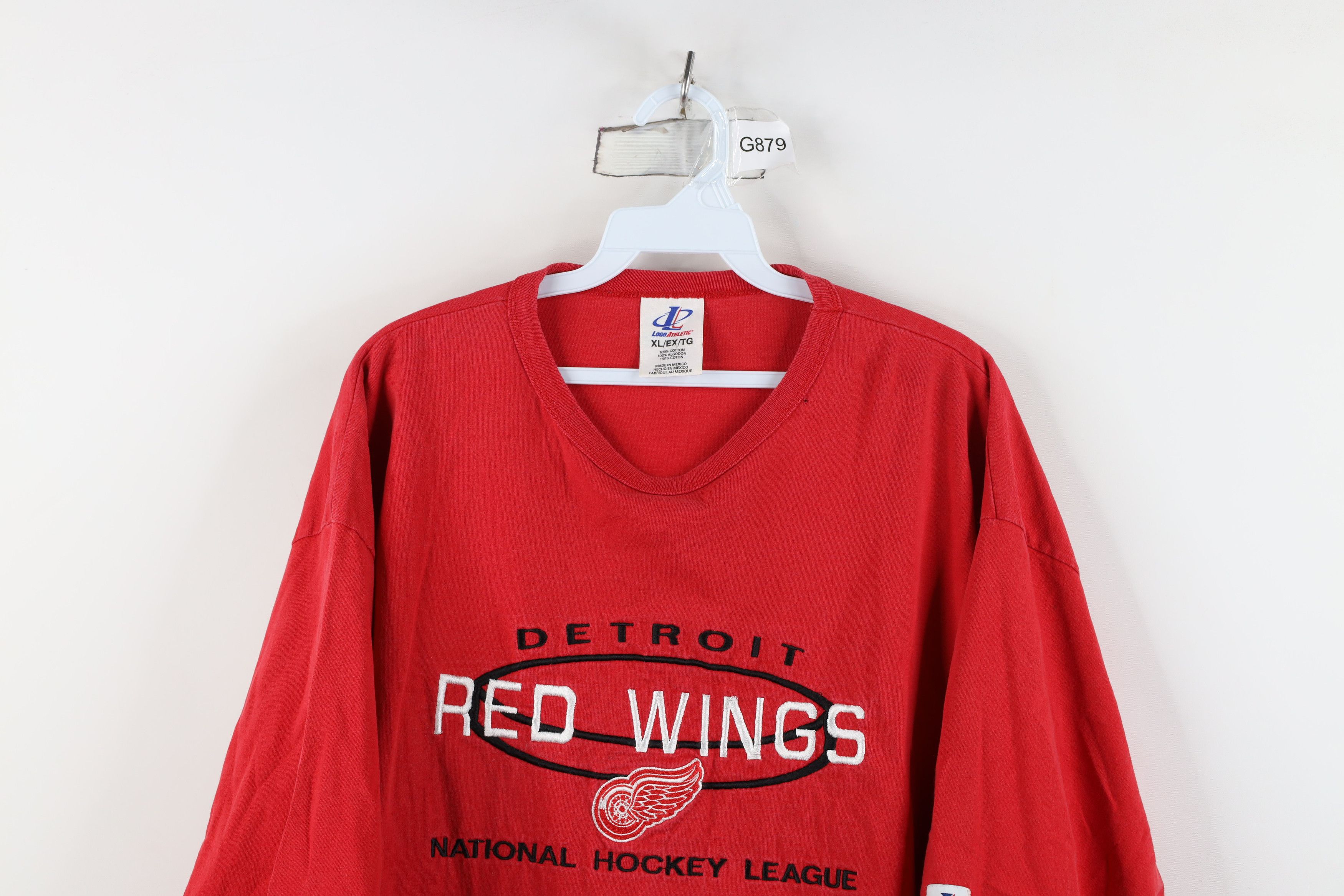 Vintage Vintage 90s Spell Detroit Red Wings Hockey T-Shirt Cotton Size US XL / EU 56 / 4 - 2 Thumbnail