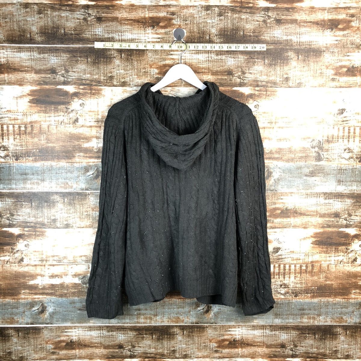 Uniqlo Uniqlo Black vintage Hoodie sweater #A2241 Size US XL / EU 56 / 4 - 12 Thumbnail
