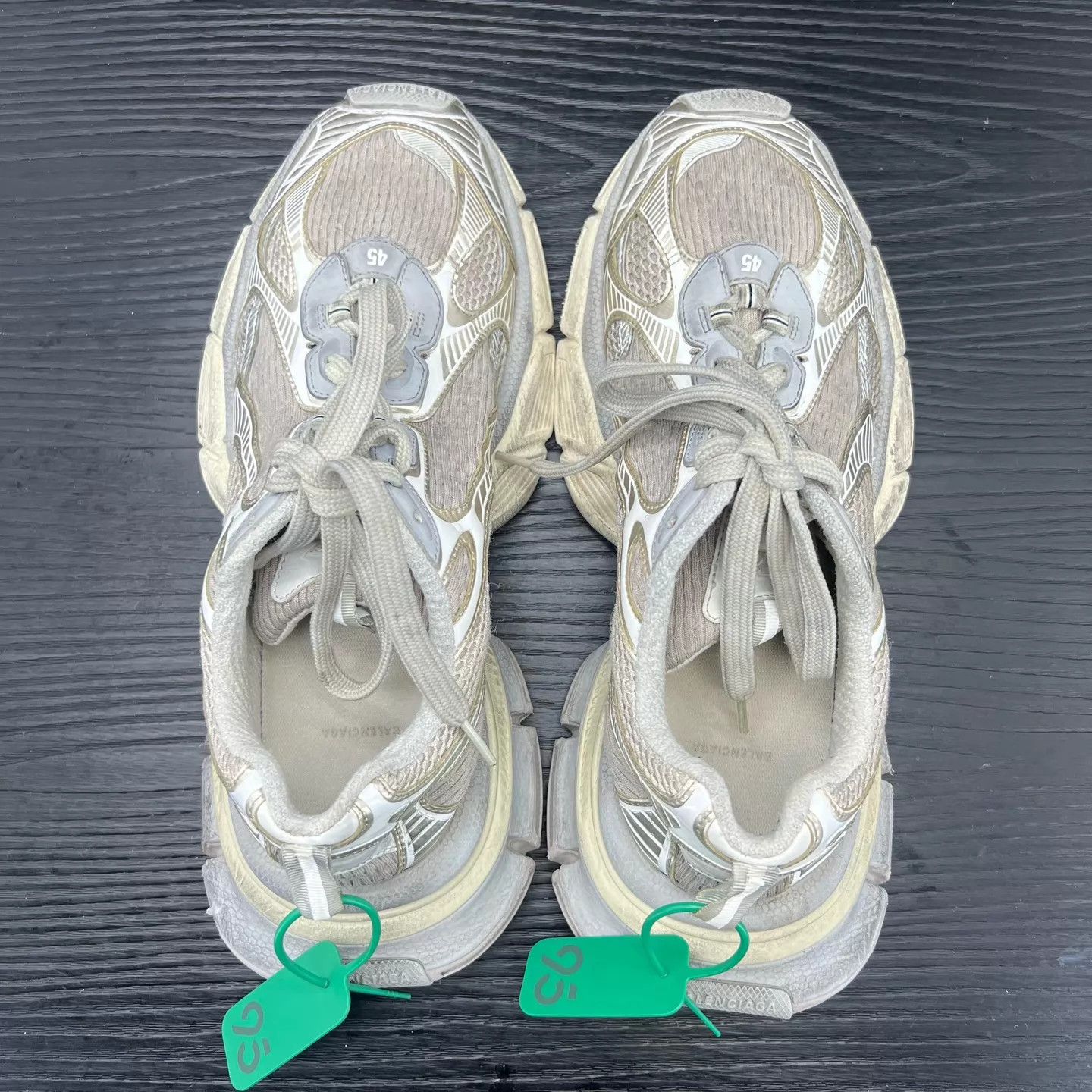 Balenciaga Balenciaga 3xl light beige sneakers 45 like new Size US 12 / EU 45 - 6 Thumbnail