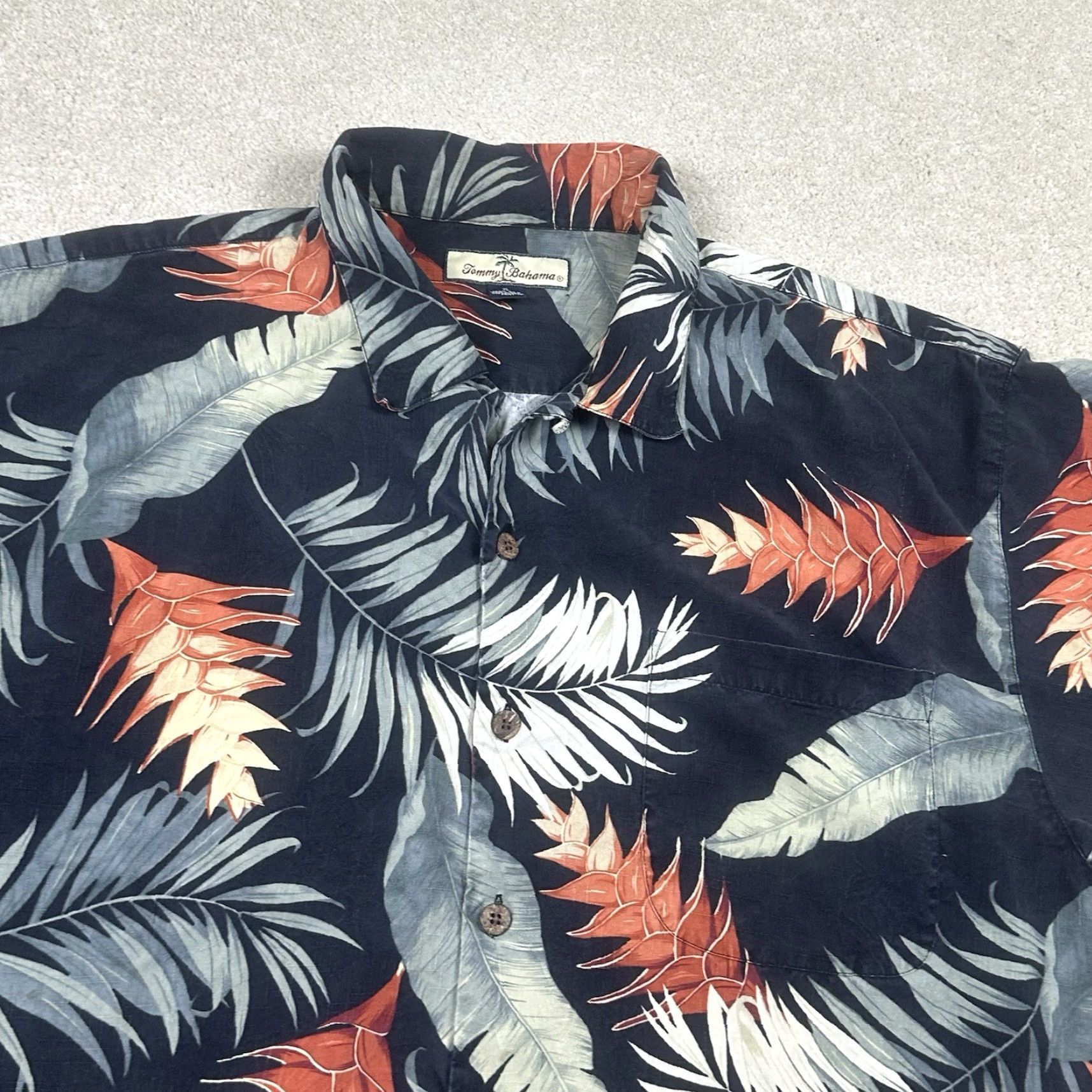 Tommy Bahama Tommy Bahama Button-Up Silk Blend Shirt Mens XL Black Floral Shirt Size US XL / EU 56 / 4 - 3 Thumbnail