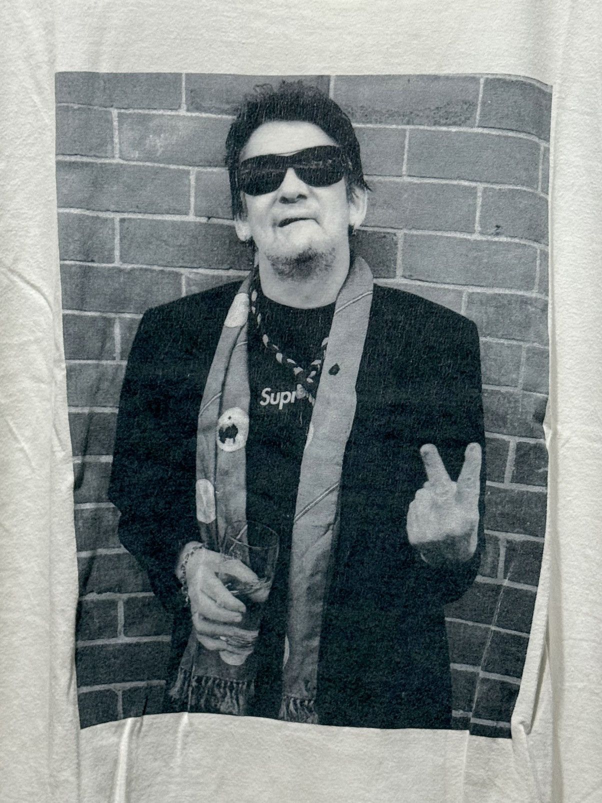 Supreme Supreme x Macgowan Photo Tee White Size US XL / EU 56 / 4 - 2 Thumbnail